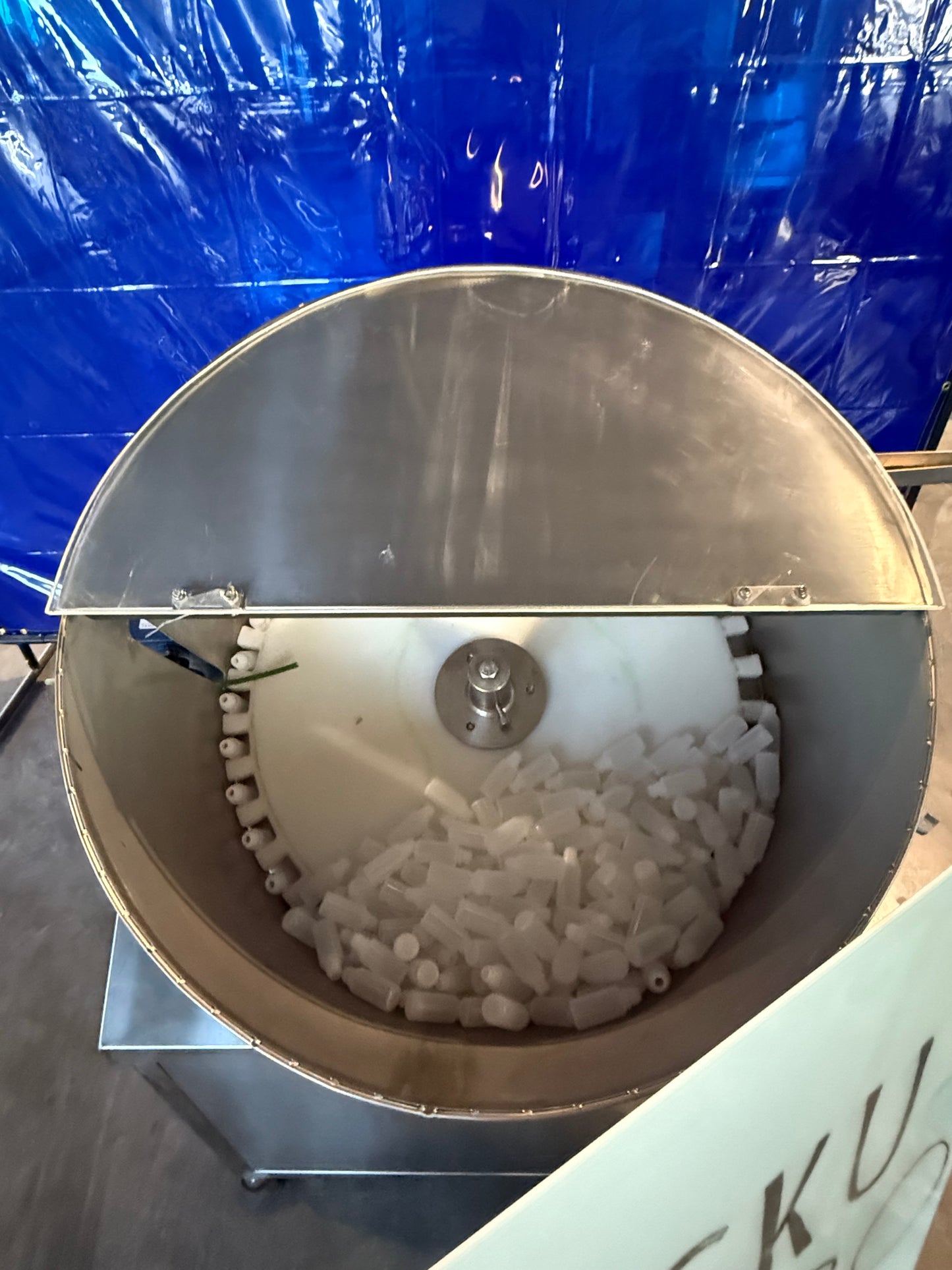 Automatic Bottle Unscrambler - Weibang Machinery