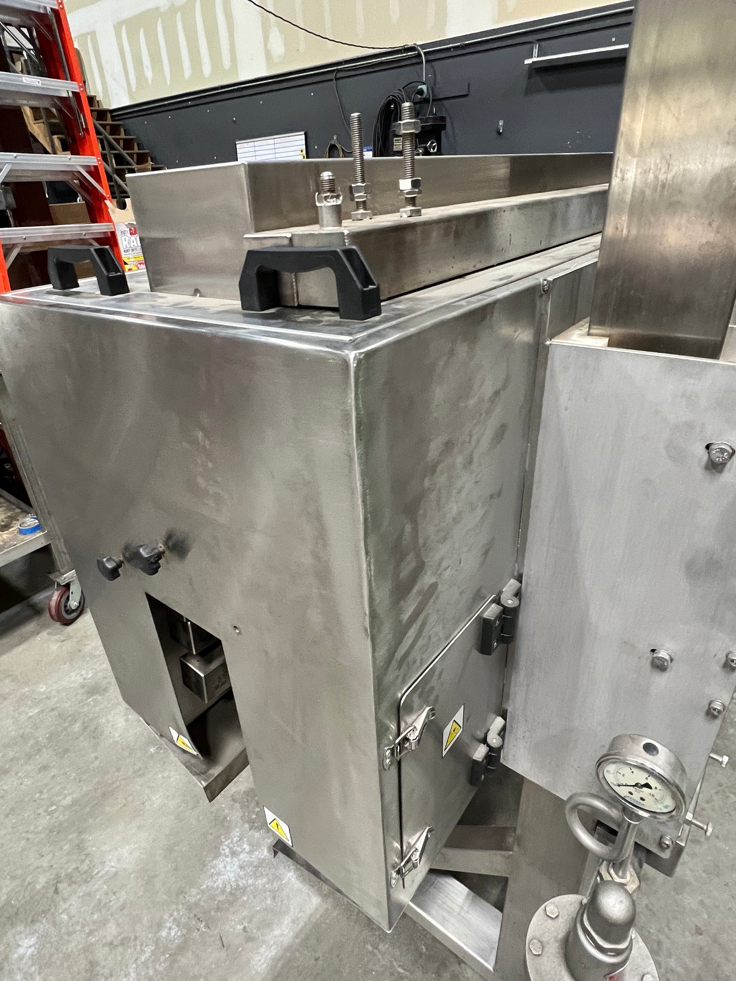 Steam Tunnel - AFM  Inventory Equipment