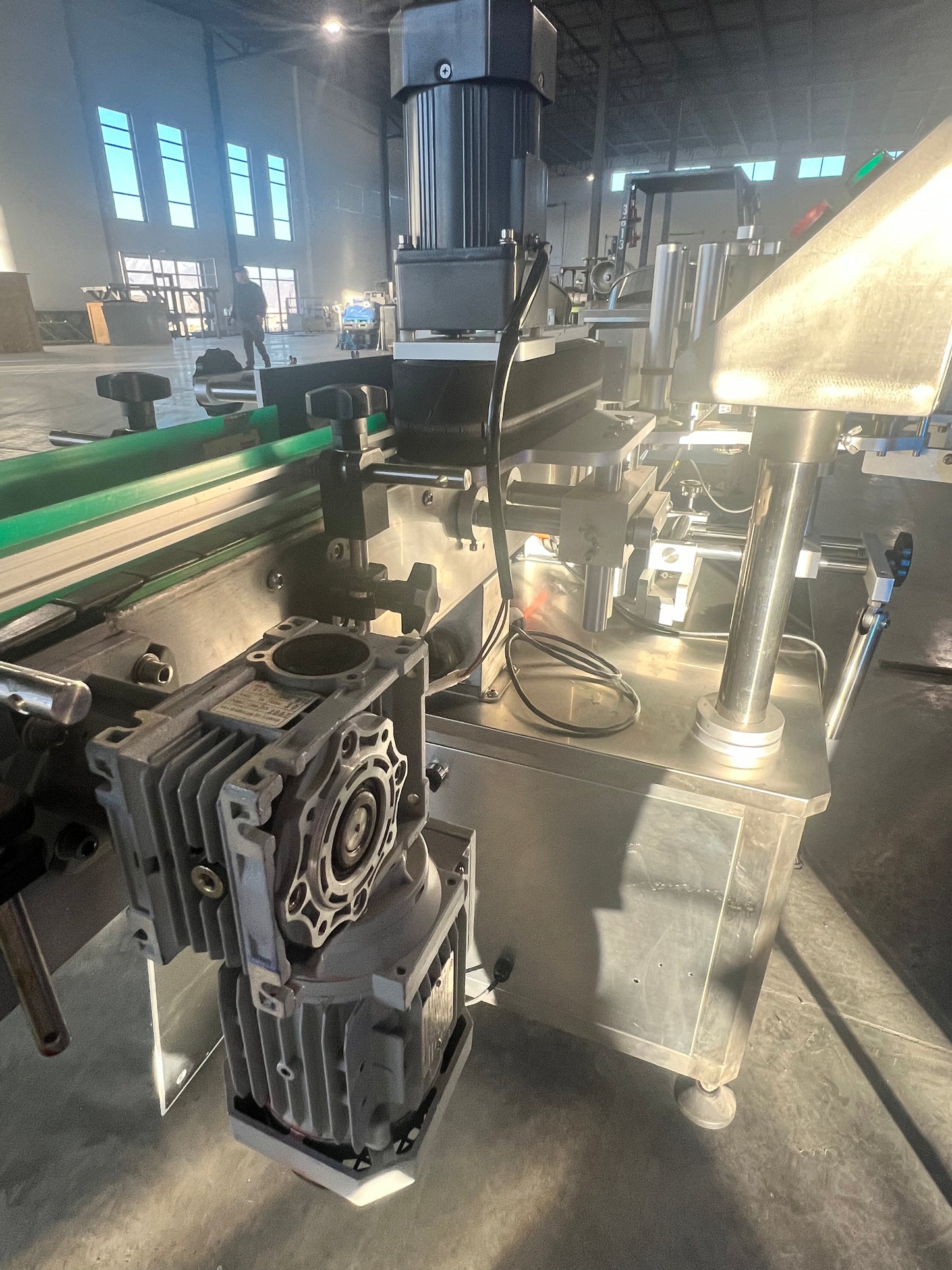 Labeler - Automatic Bottle Labeling Machine - JB-LT80 - Weibang Machinery