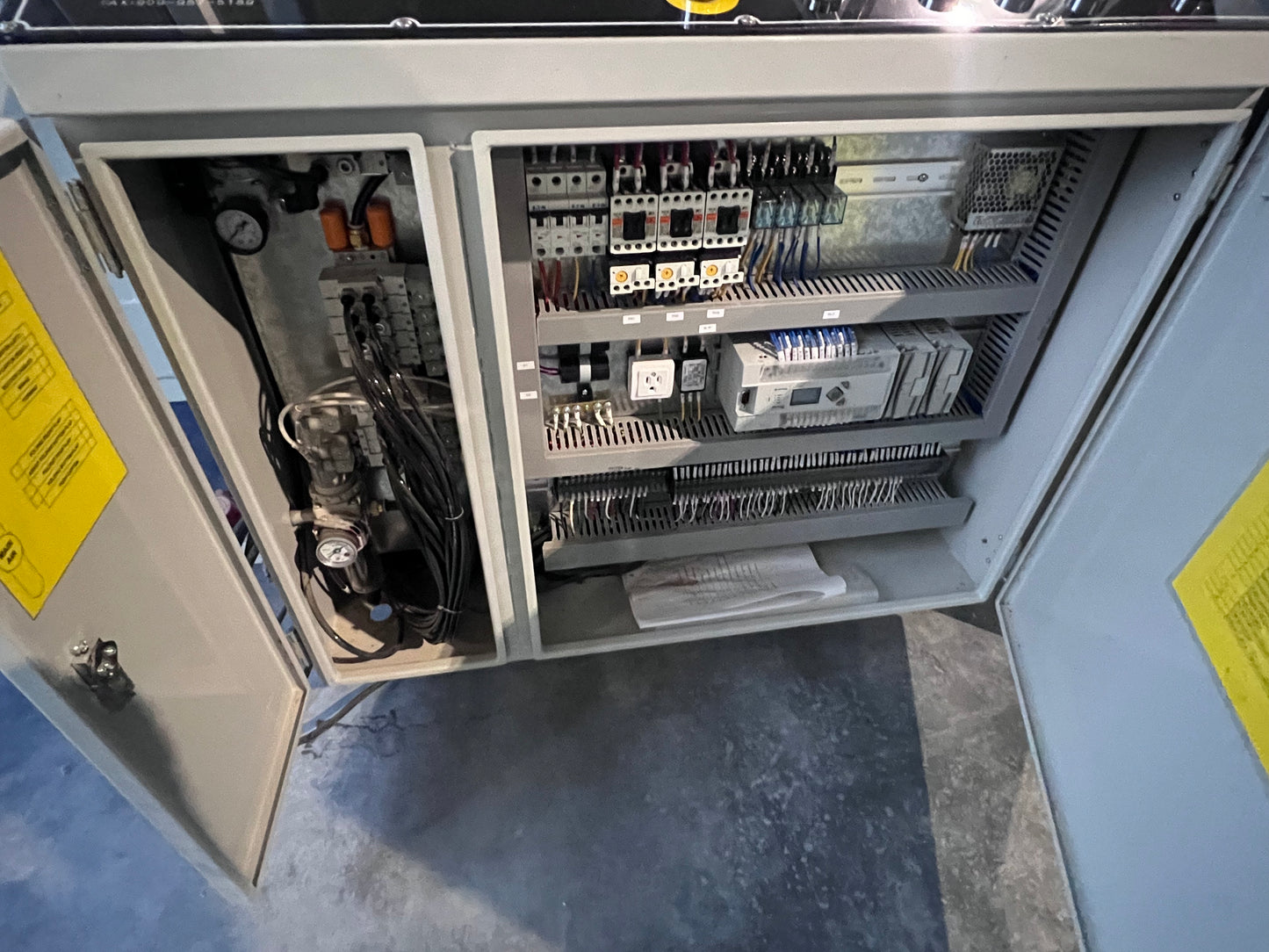 Used Best Pack - Automatic Uniform Case Erector & Bottom Sealer, Model ELVSL21-2H-145