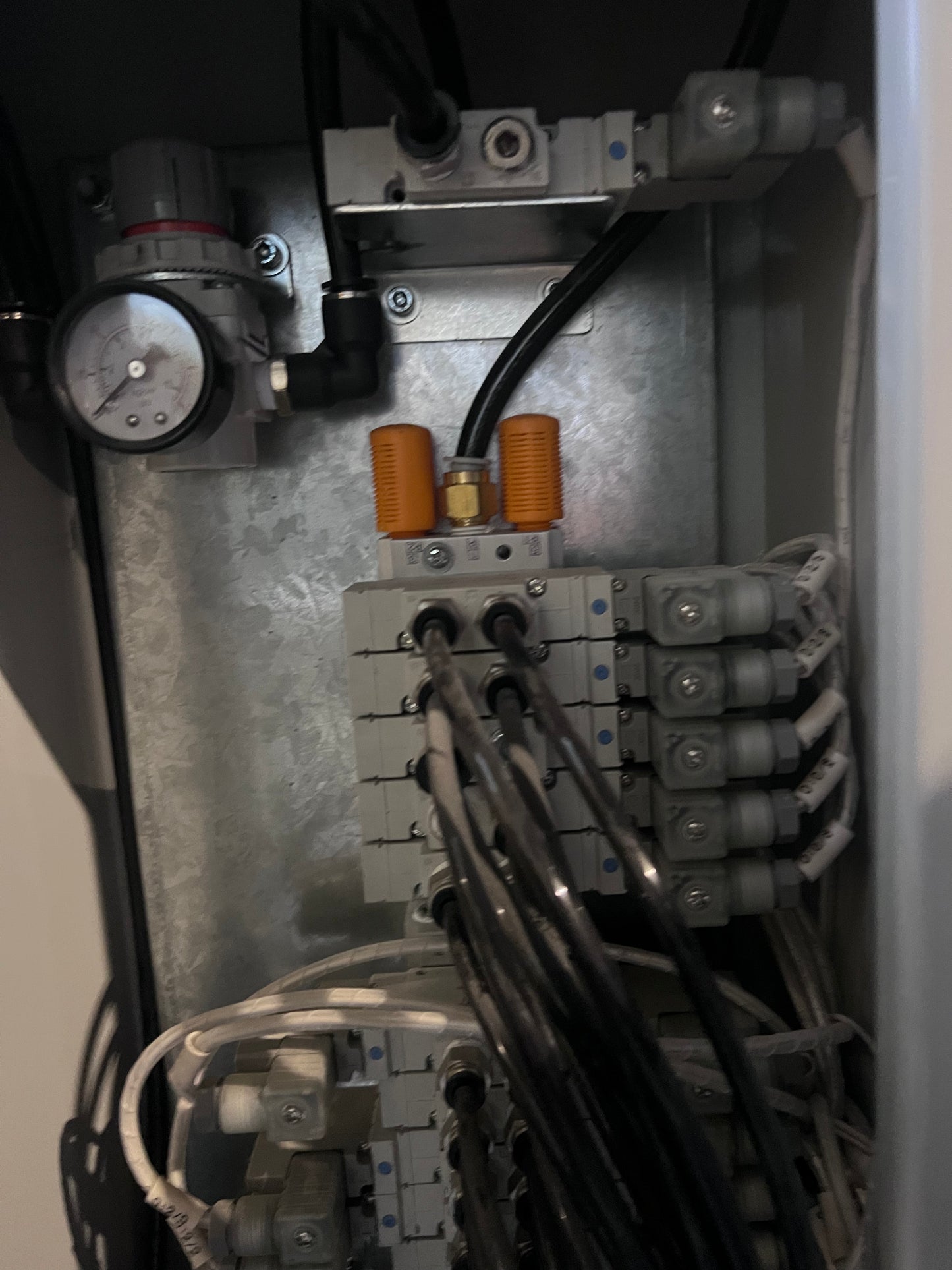 Used Best Pack - Automatic Uniform Case Erector & Bottom Sealer, Model ELVSL21-2H-145