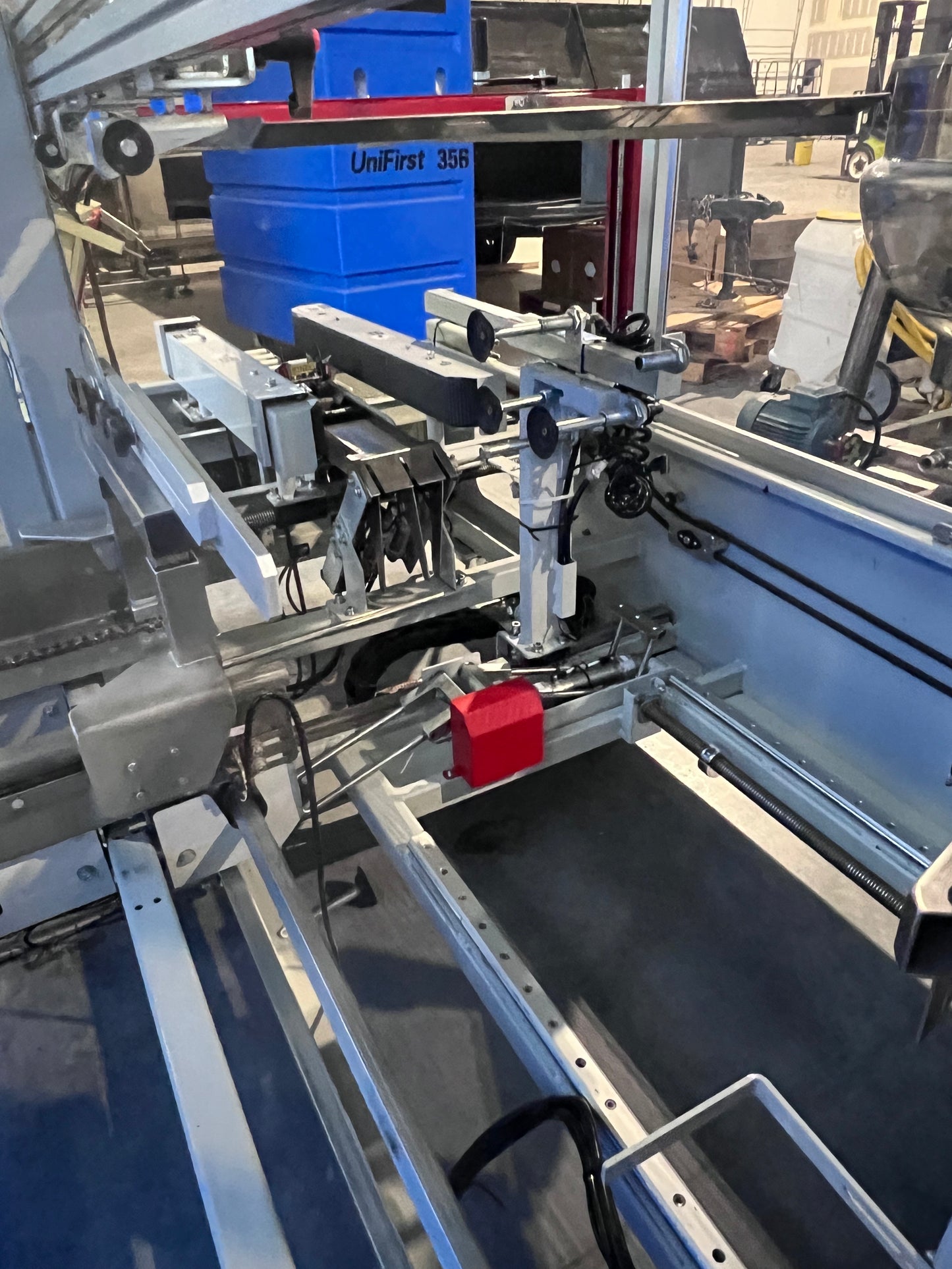 Used Best Pack - Automatic Uniform Case Erector & Bottom Sealer, Model ELVSL21-2H-145