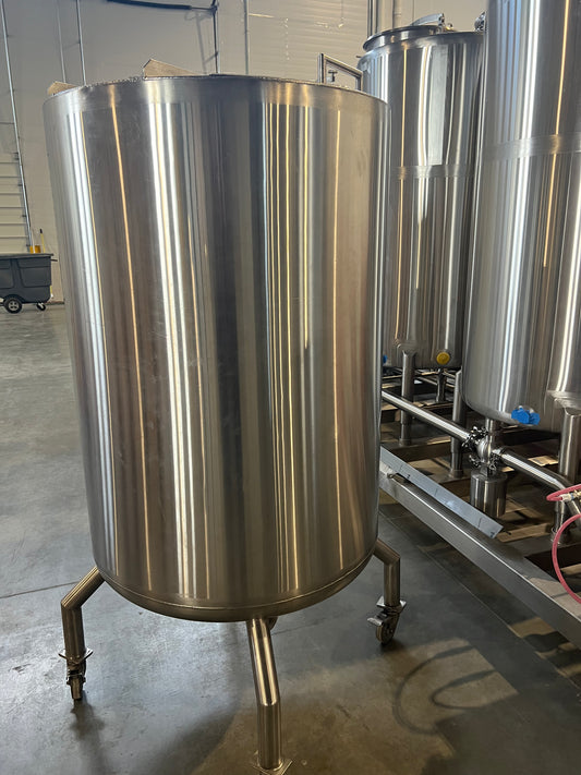 New 200 gallon, single wall 12 gauge, 304 SS Tank—Stock UTAH - Quantity 1