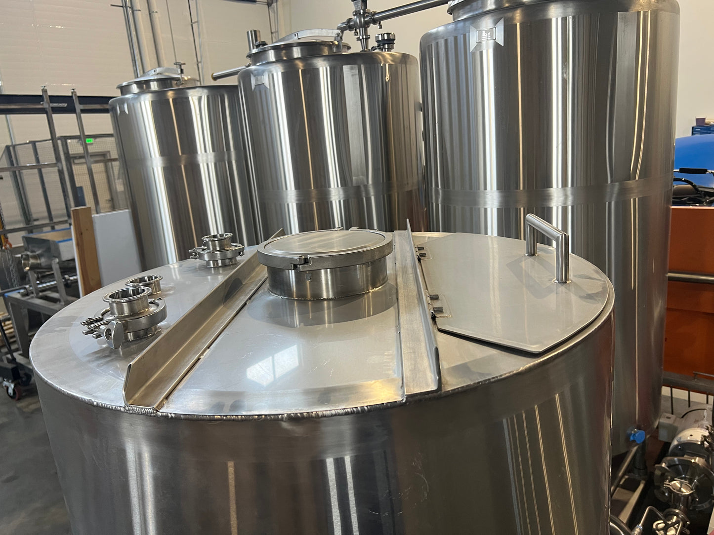 New 200 gallon, single wall 12 gauge, 304 SS Tank—Stock UTAH - Quantity 1