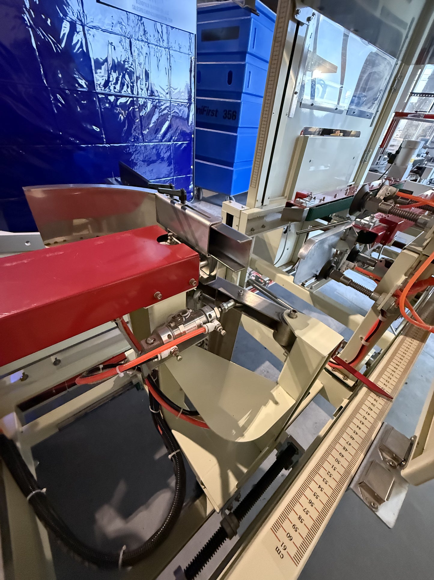 Brother (BroPac) Automatic Case Erector and Bottom Sealer, Model CES4035M