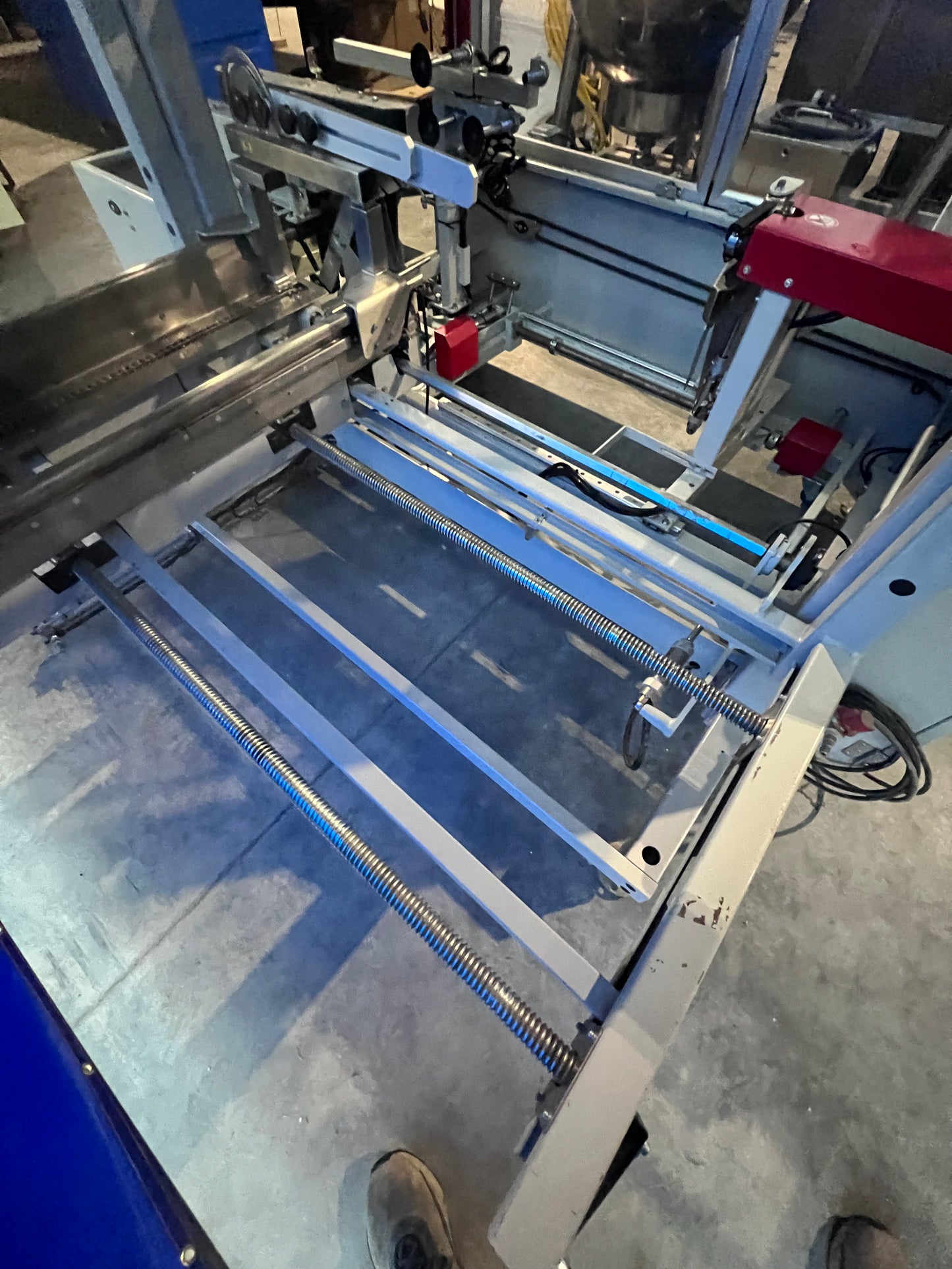 Used Best Pack - Automatic Uniform Case Erector & Bottom Sealer, Model ELVSL21-2H-145