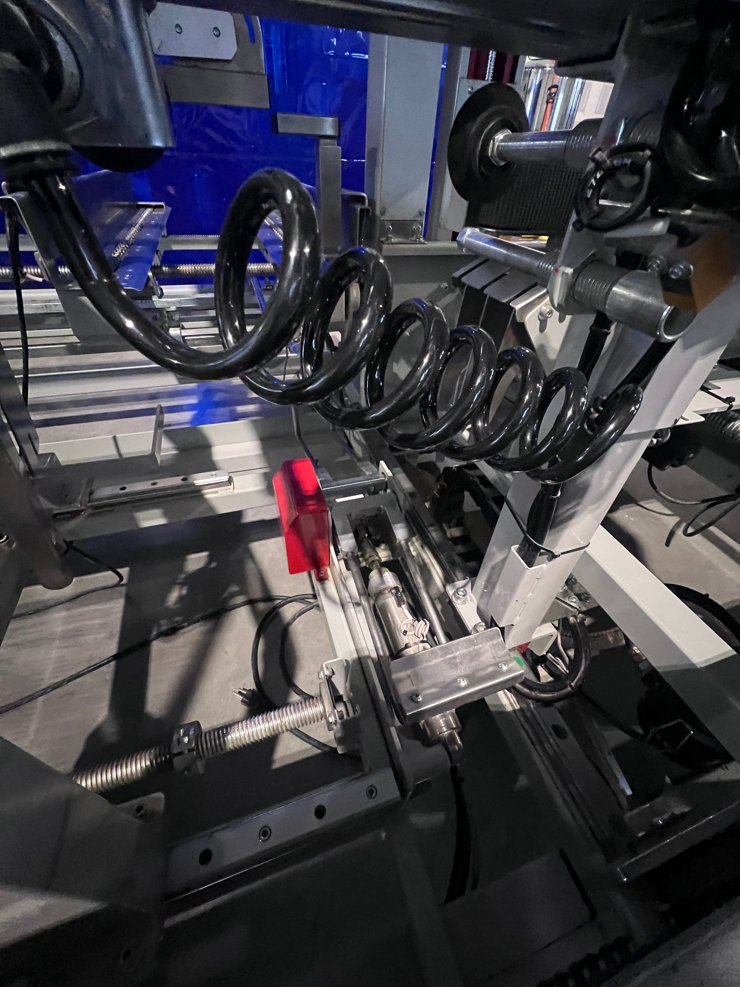 Used Best Pack Automatic Uniform Case Erector & Bottom Sealer, Model ELVSL22-3H