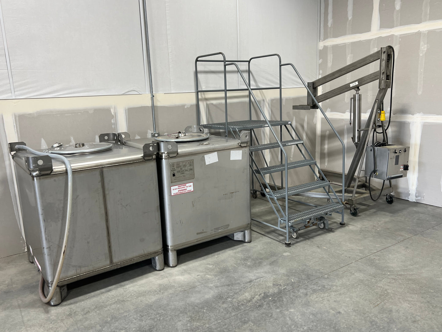 SS Totes, 350 Gallon