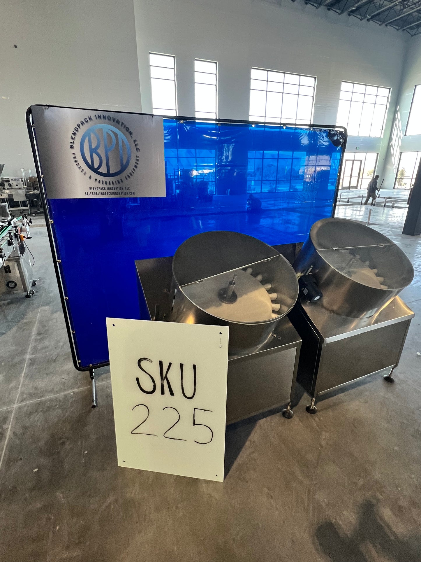 Used Automatic Bottle Unscrambler - JB-LPI - Qty 2 - Weibang Machinery