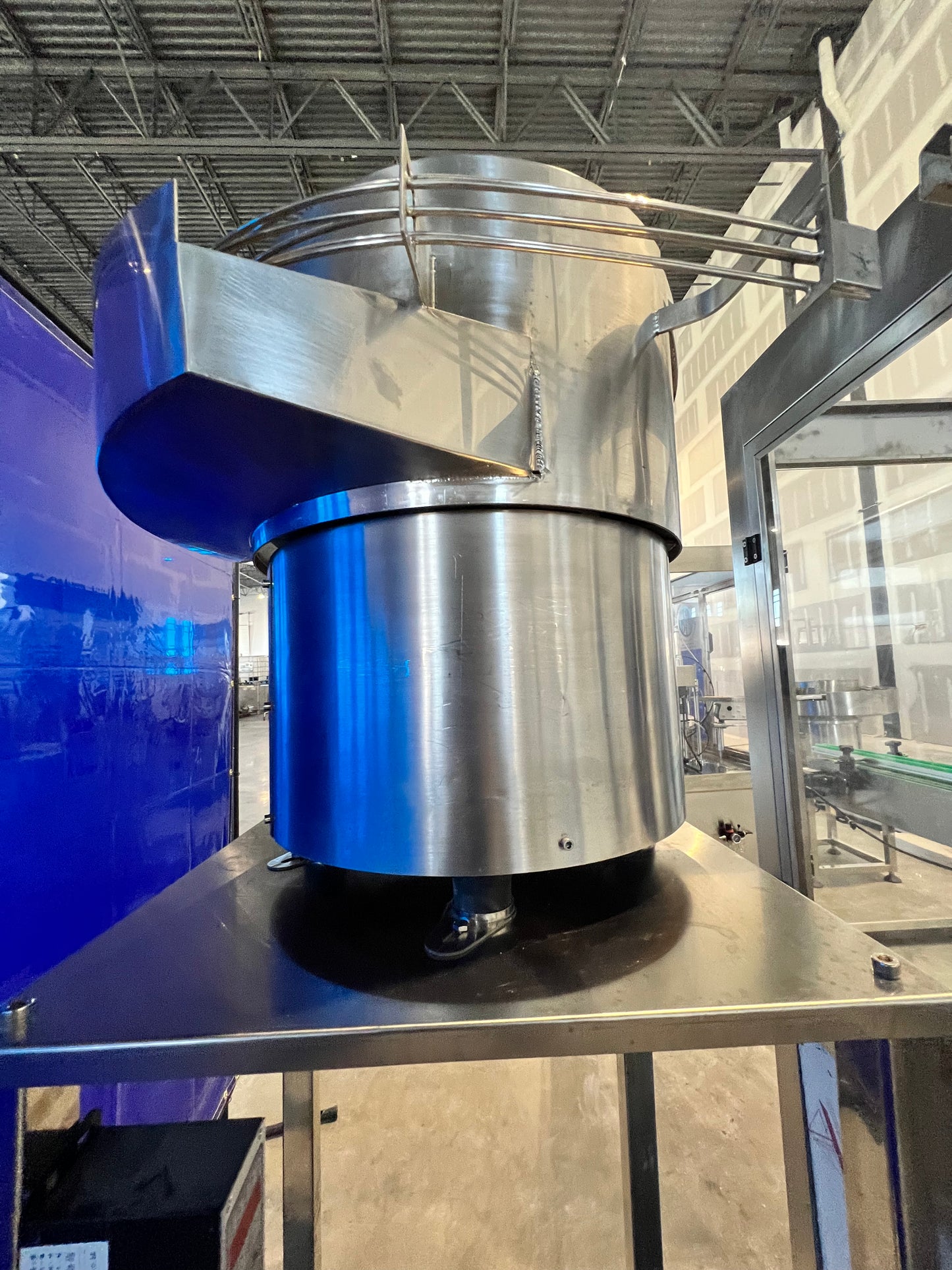 Like New Filler and Capper Lid Bowl with mini Hopper - Shanghai JiaoBan Machinery