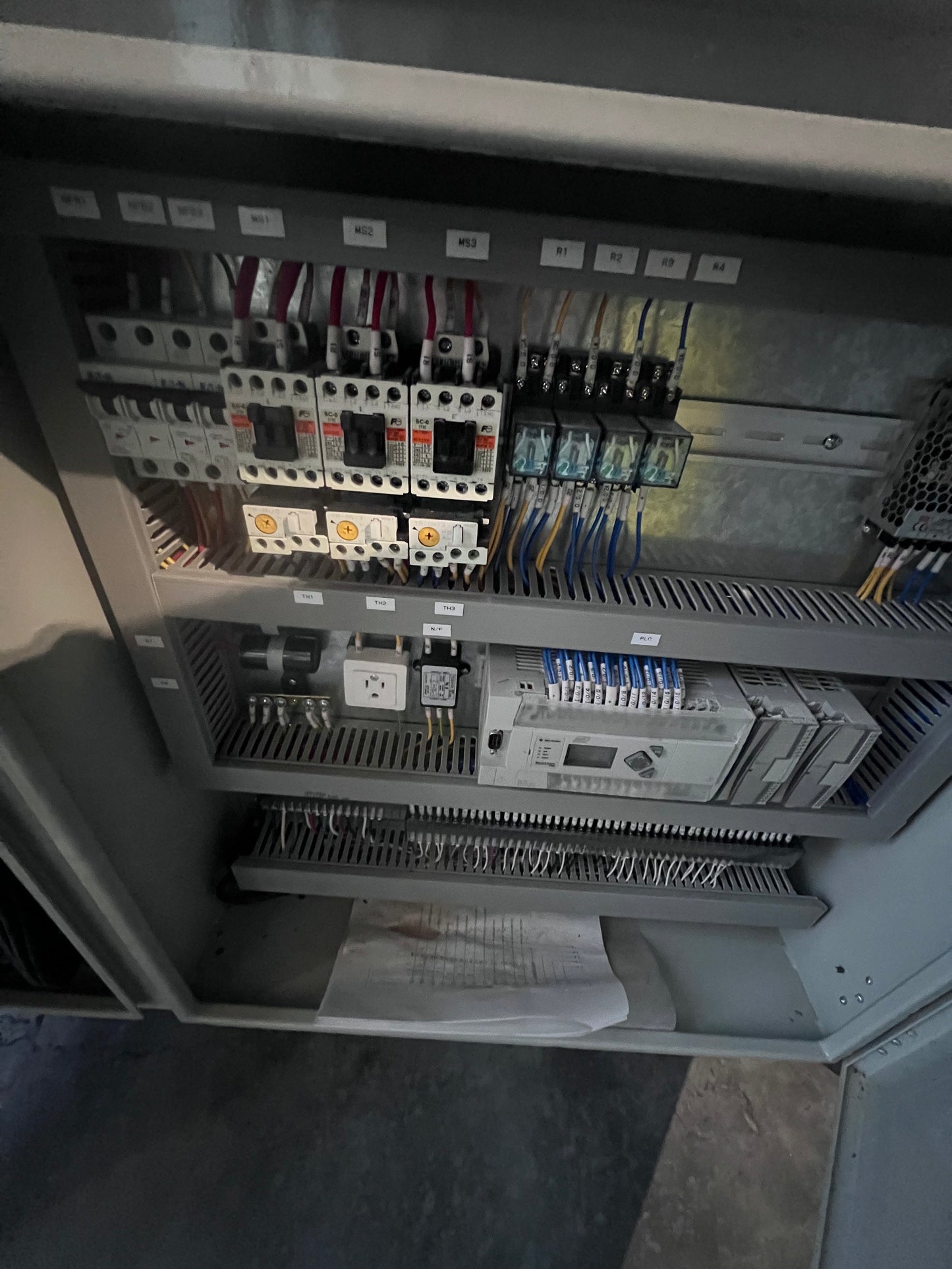 Used Best Pack - Automatic Uniform Case Erector & Bottom Sealer, Model ELVSL21-2H-145