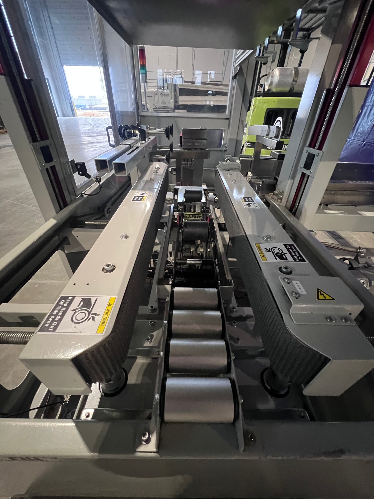 Used Best Pack Automatic Uniform Case Erector & Bottom Sealer, Model ELVSL22-3H