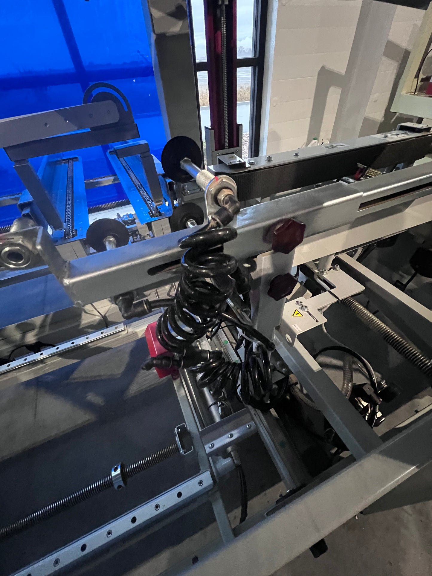 Used Best Pack - Automatic Uniform Case Erector & Bottom Sealer, Model ELVSL21-2H-145