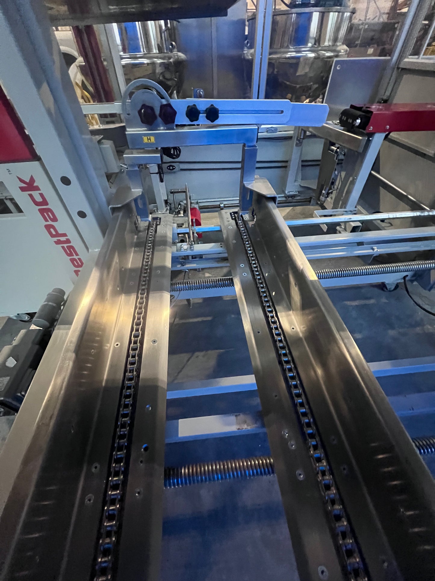 Used Best Pack - Automatic Uniform Case Erector & Bottom Sealer, Model ELVSL21-2H-145