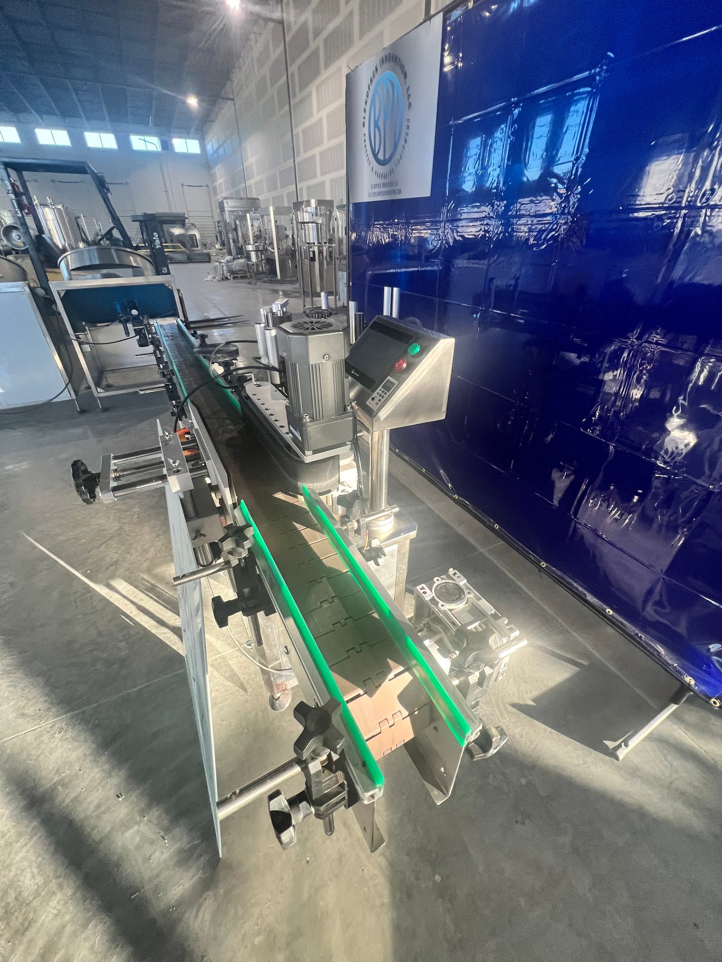 Labeler - Automatic Bottle Labeling Machine - JB-LT80 - Weibang Machinery