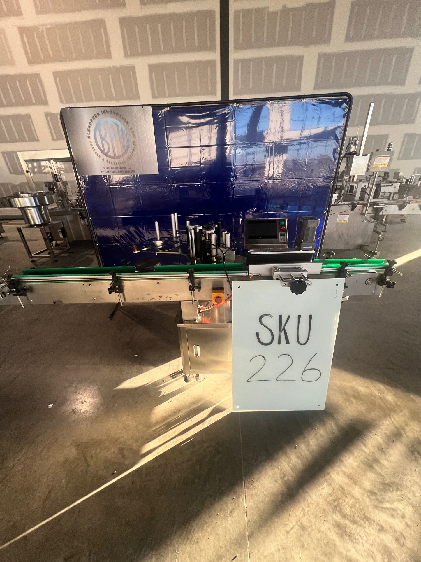 Labeler - Automatic Bottle Labeling Machine - JB-LT80 - Weibang Machinery