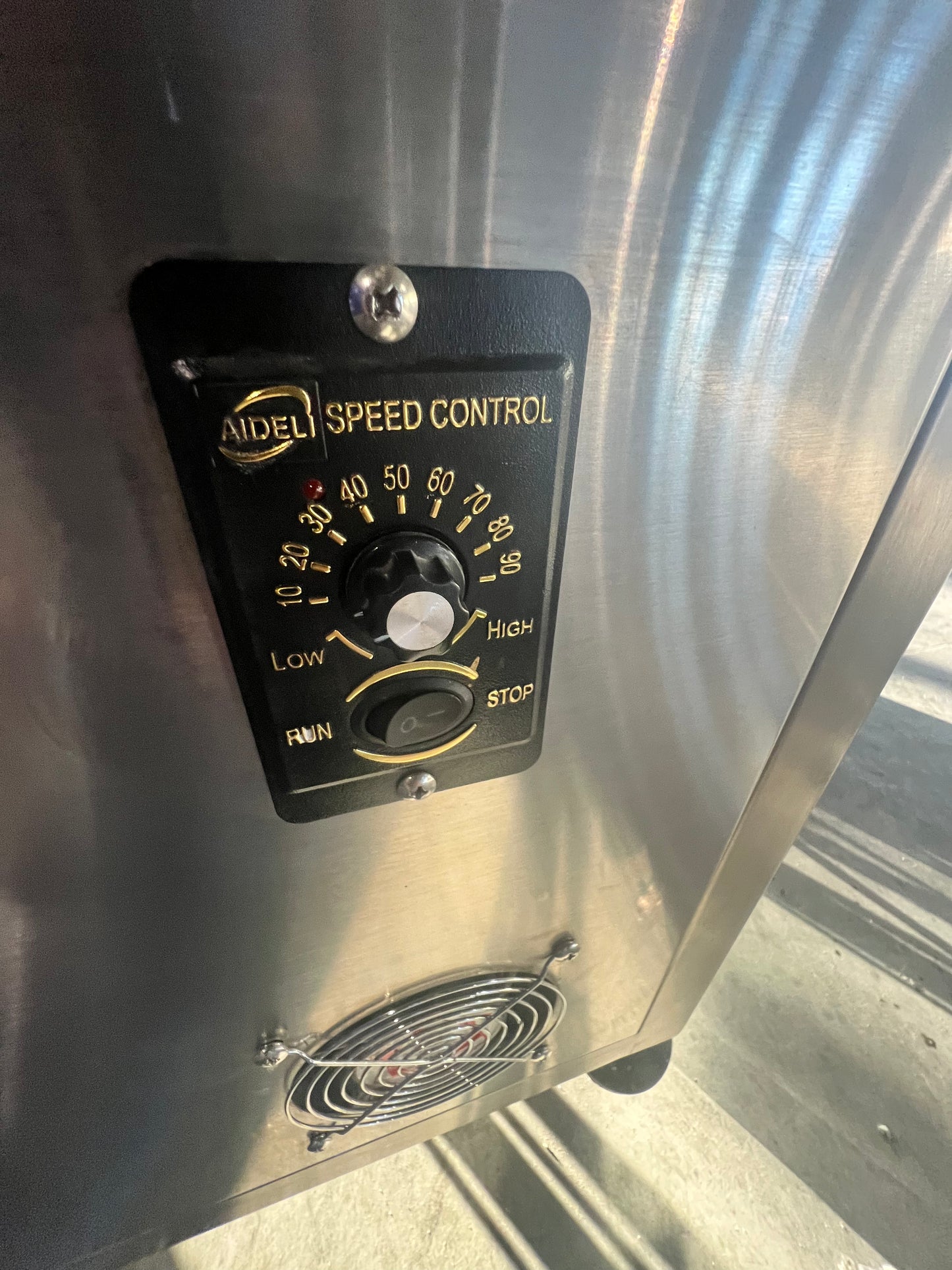 Labeler - Automatic Bottle Labeling Machine - JB-LT80 - Weibang Machinery