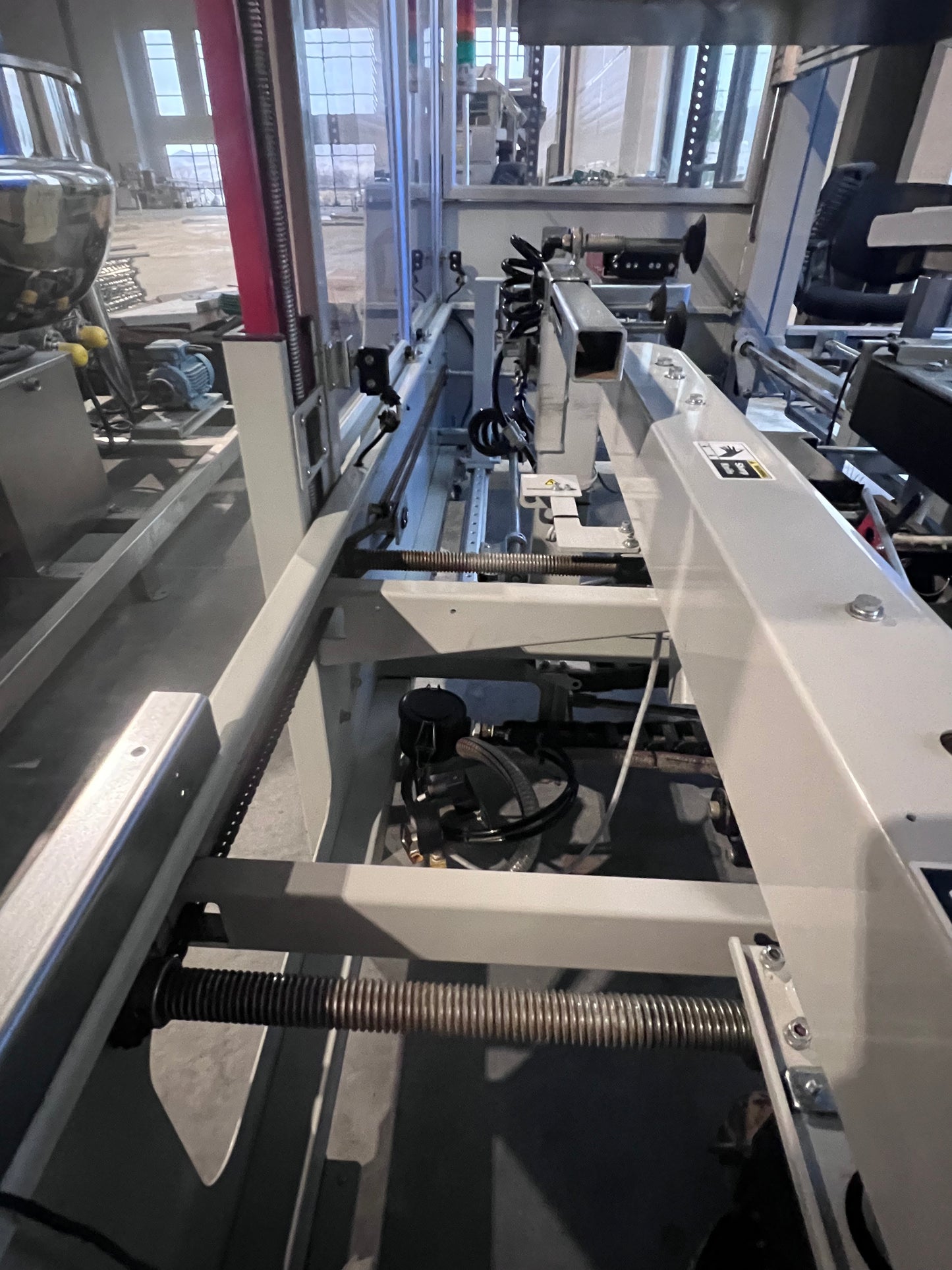 Used Best Pack - Automatic Uniform Case Erector & Bottom Sealer, Model ELVSL21-2H-145