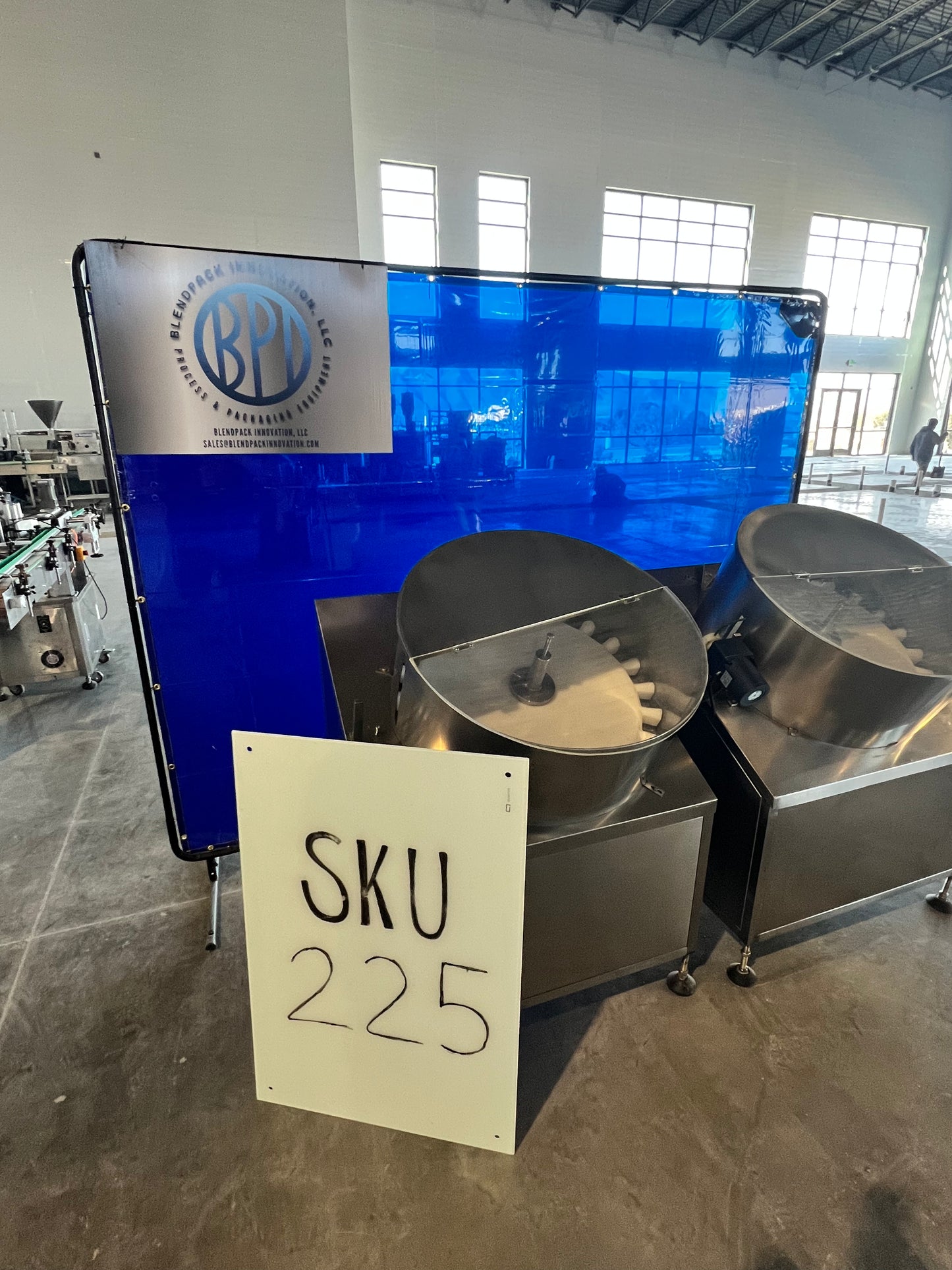 Used Automatic Bottle Unscrambler - JB-LPI - Qty 2 - Weibang Machinery