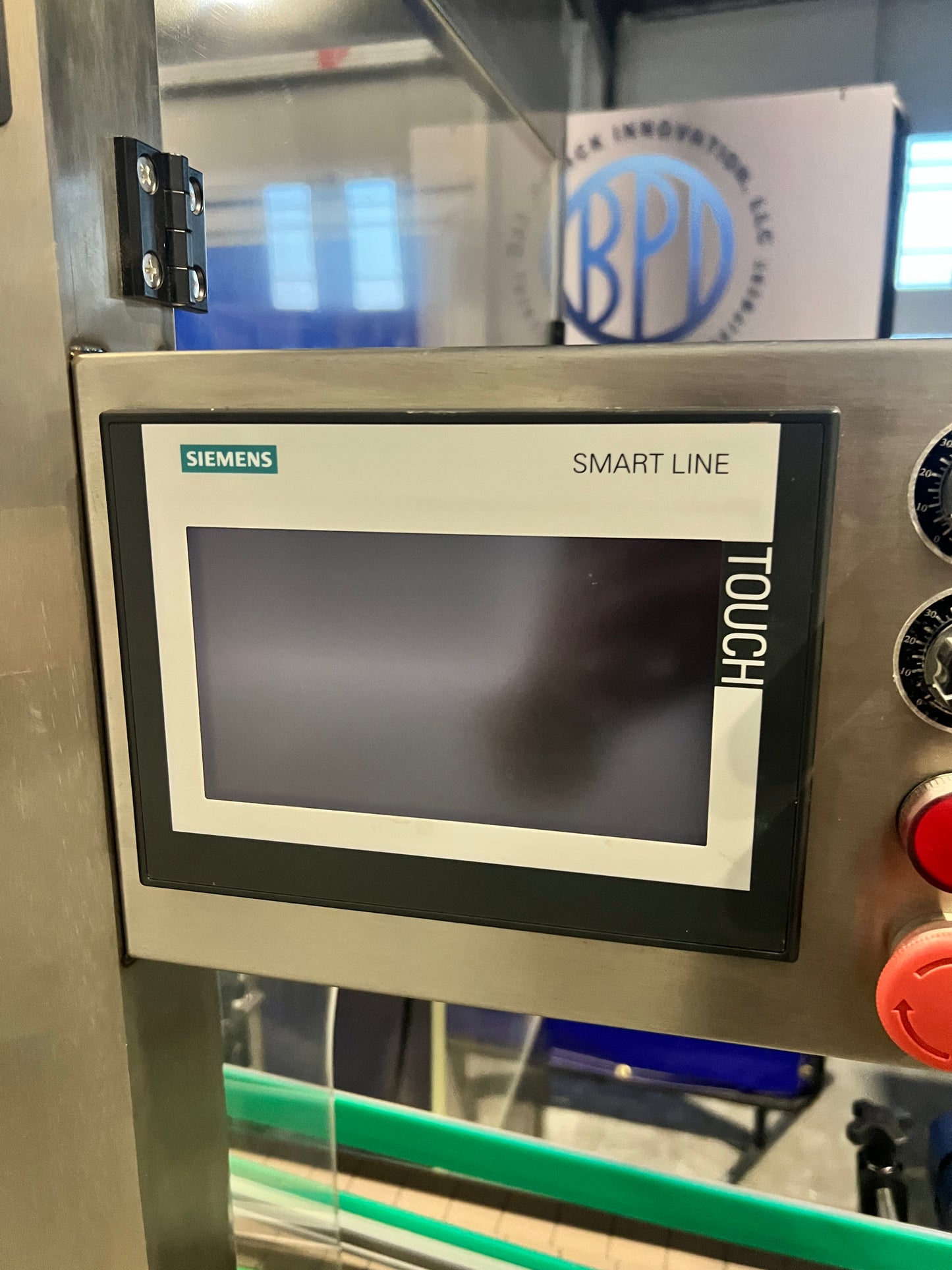 Used Filler and Capper - 4 Head, Filler and Capper with Feed Tank, Heat Traced - Shanghai JiaoBan Machinery