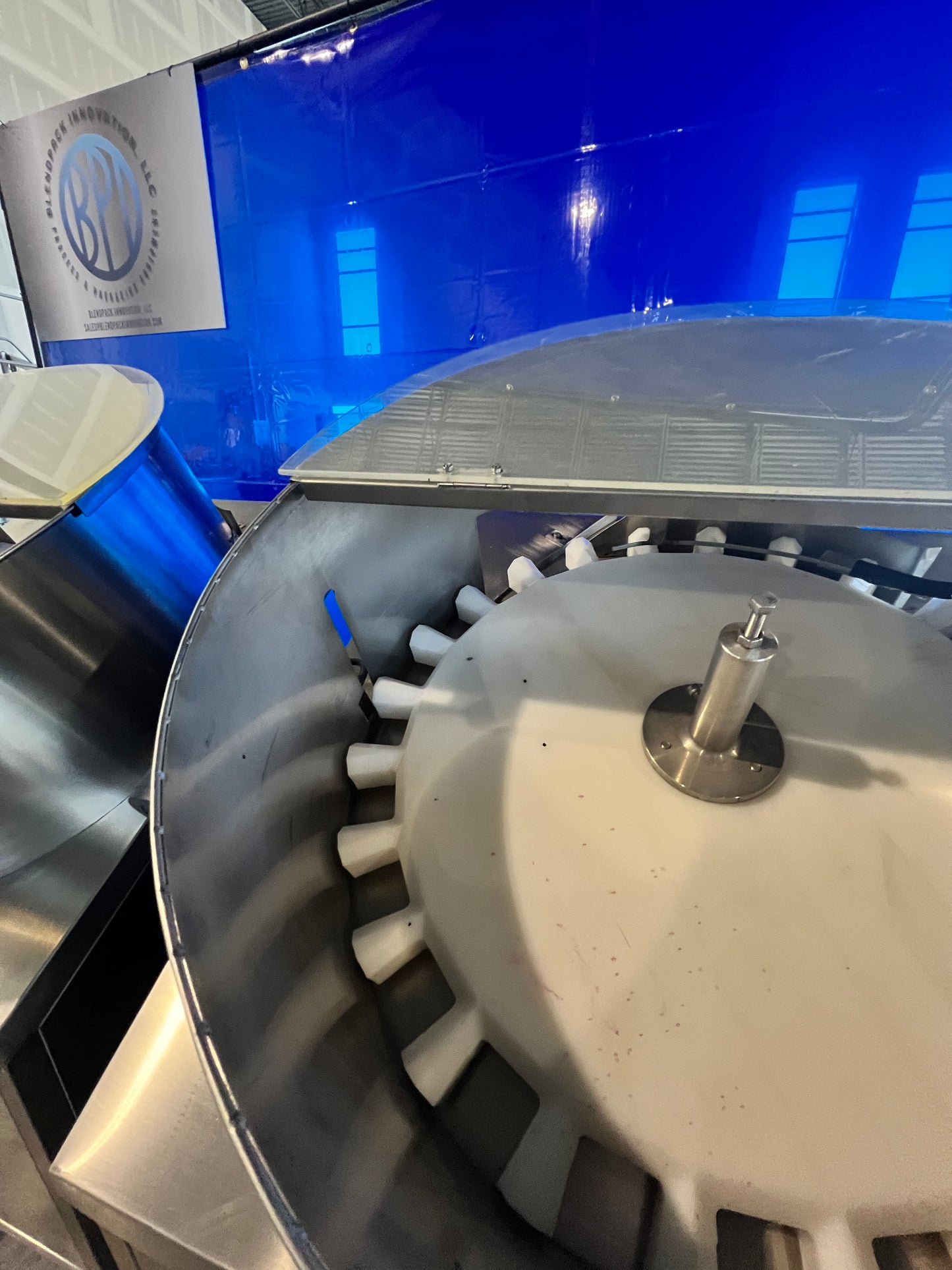 Used Automatic Bottle Unscrambler - JB-LPI - Qty 2 - Weibang Machinery