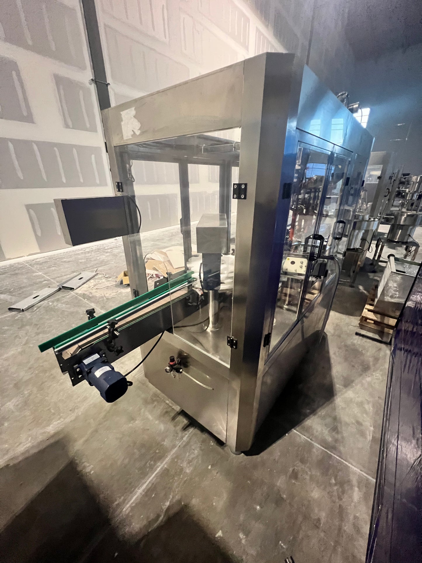 Used Filler and Capper - 4 Head, Filler and Capper with Feed Tank, Heat Traced - Shanghai JiaoBan Machinery