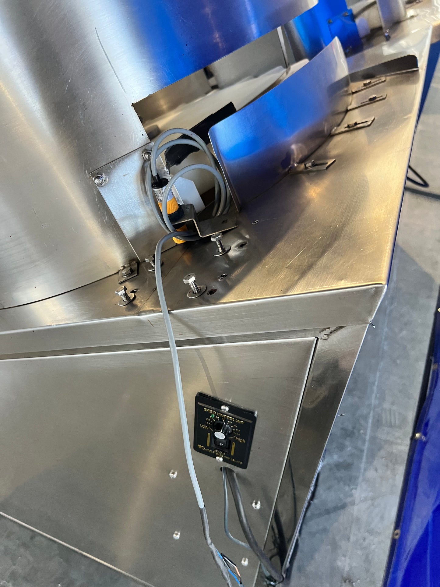 Used Automatic Bottle Unscrambler - JB-LPI - Qty 2 - Weibang Machinery