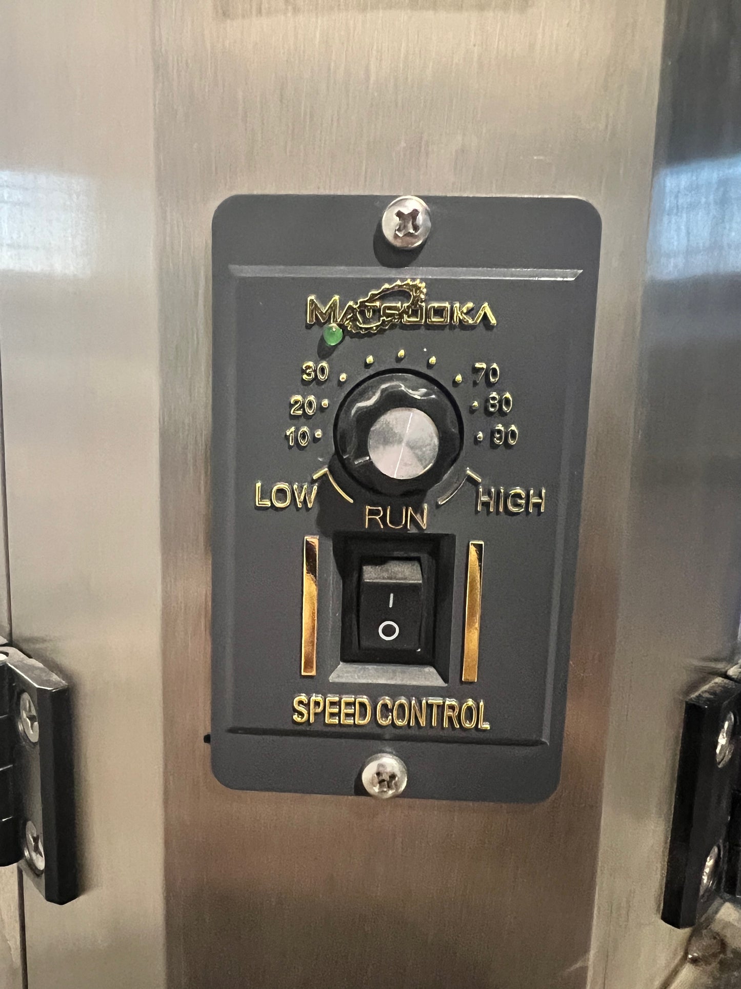 Used Filler and Capper - 4 Head, Filler and Capper with Feed Tank, Heat Traced - Shanghai JiaoBan Machinery