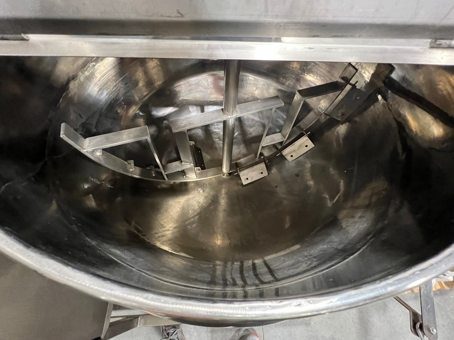 Tank - Mixing tank system - Model # GD150, 2 Tank, 150 liter each, SS Batching Skid with Controls, Scraper Agitation, KQ-500L, 50 Hz, Single Phase (pumps not included)