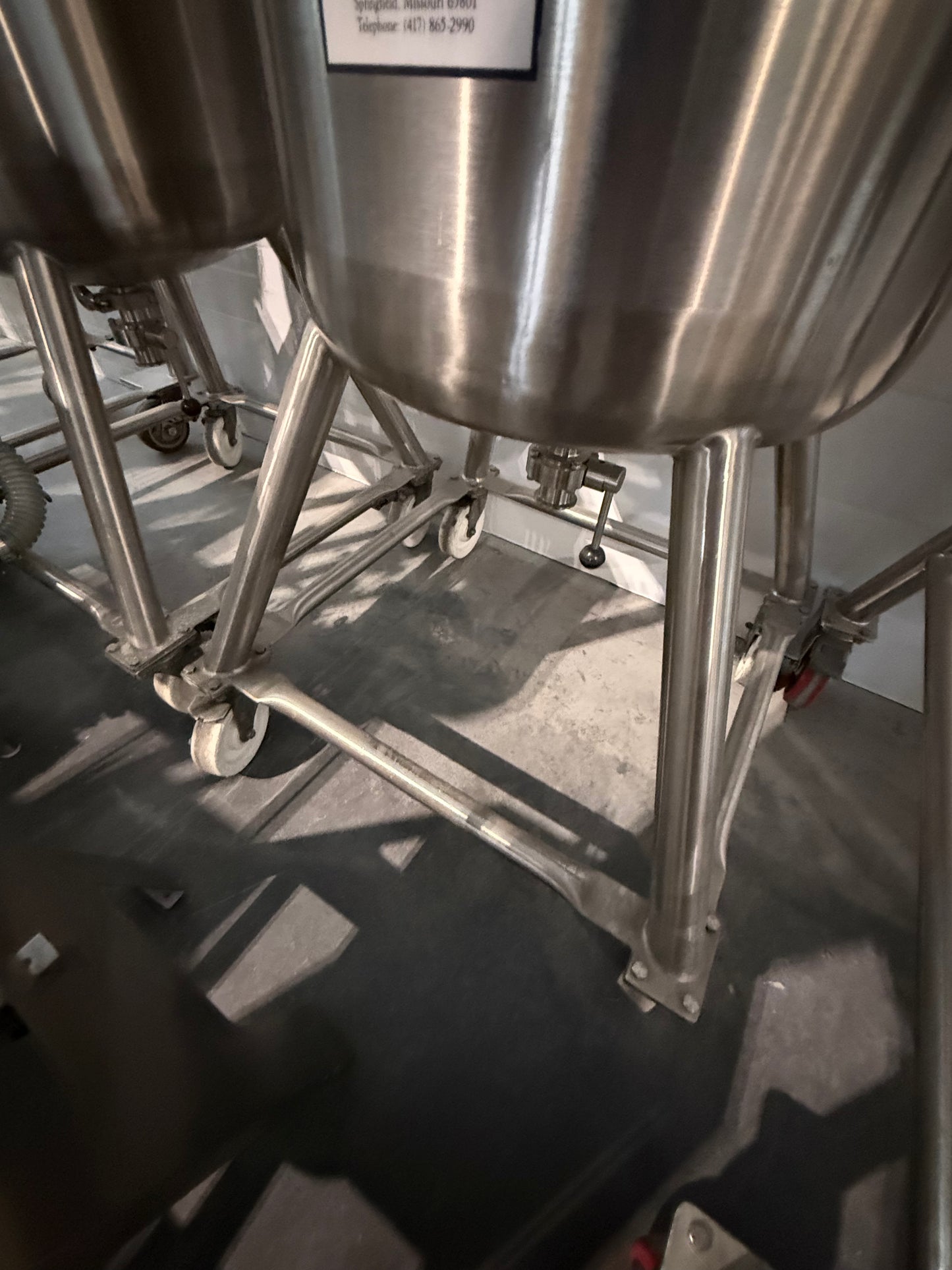 Pre-Owned 100 Liter Pressure Tank - Precision Stainless, 316L SS, Working Pressure 60 PSIG @ 212 Deg