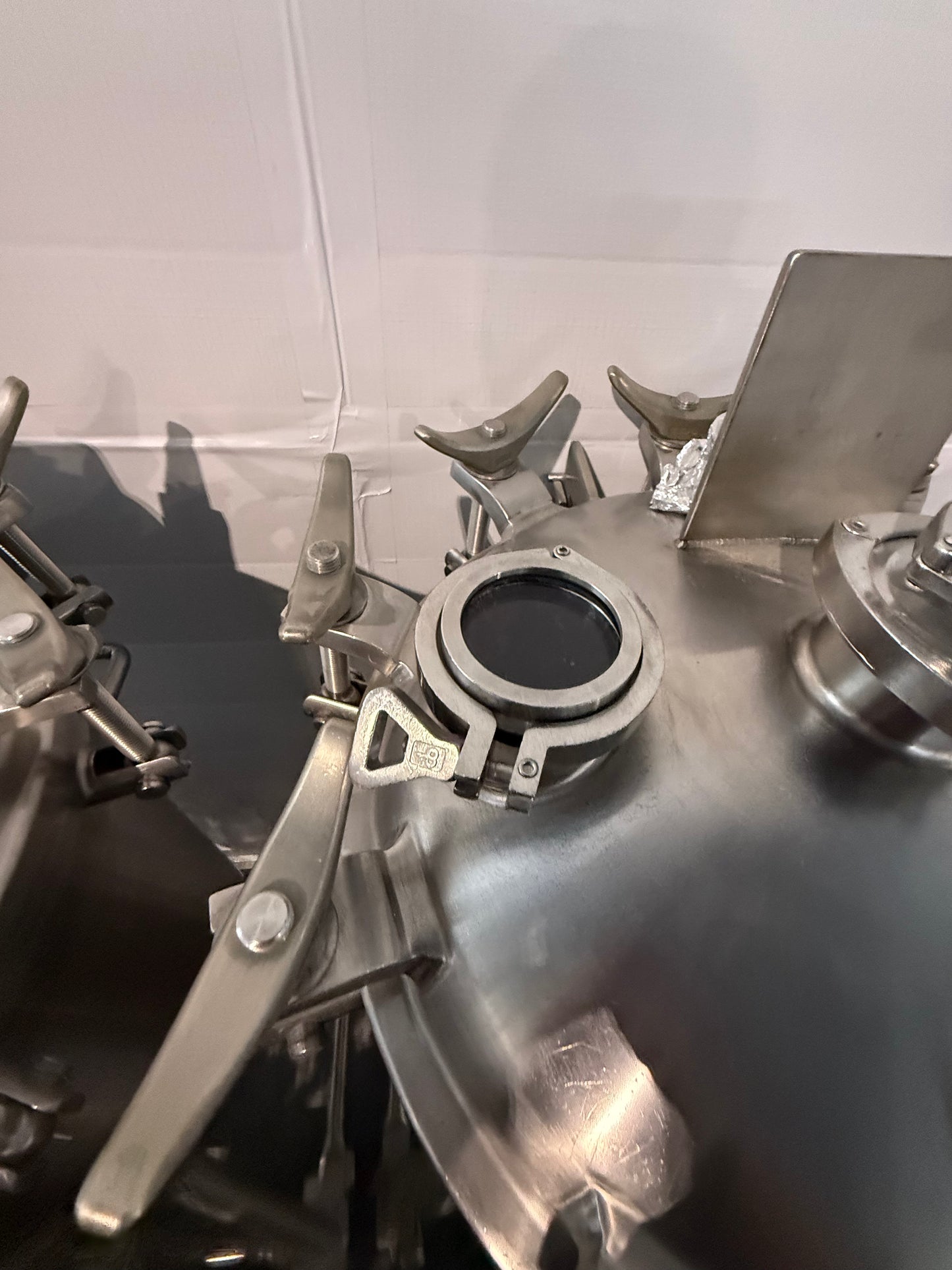 Pre-Owned 100 Liter Pressure Tank - Precision Stainless, 316L SS, Working Pressure 60 PSIG @ 212 Deg