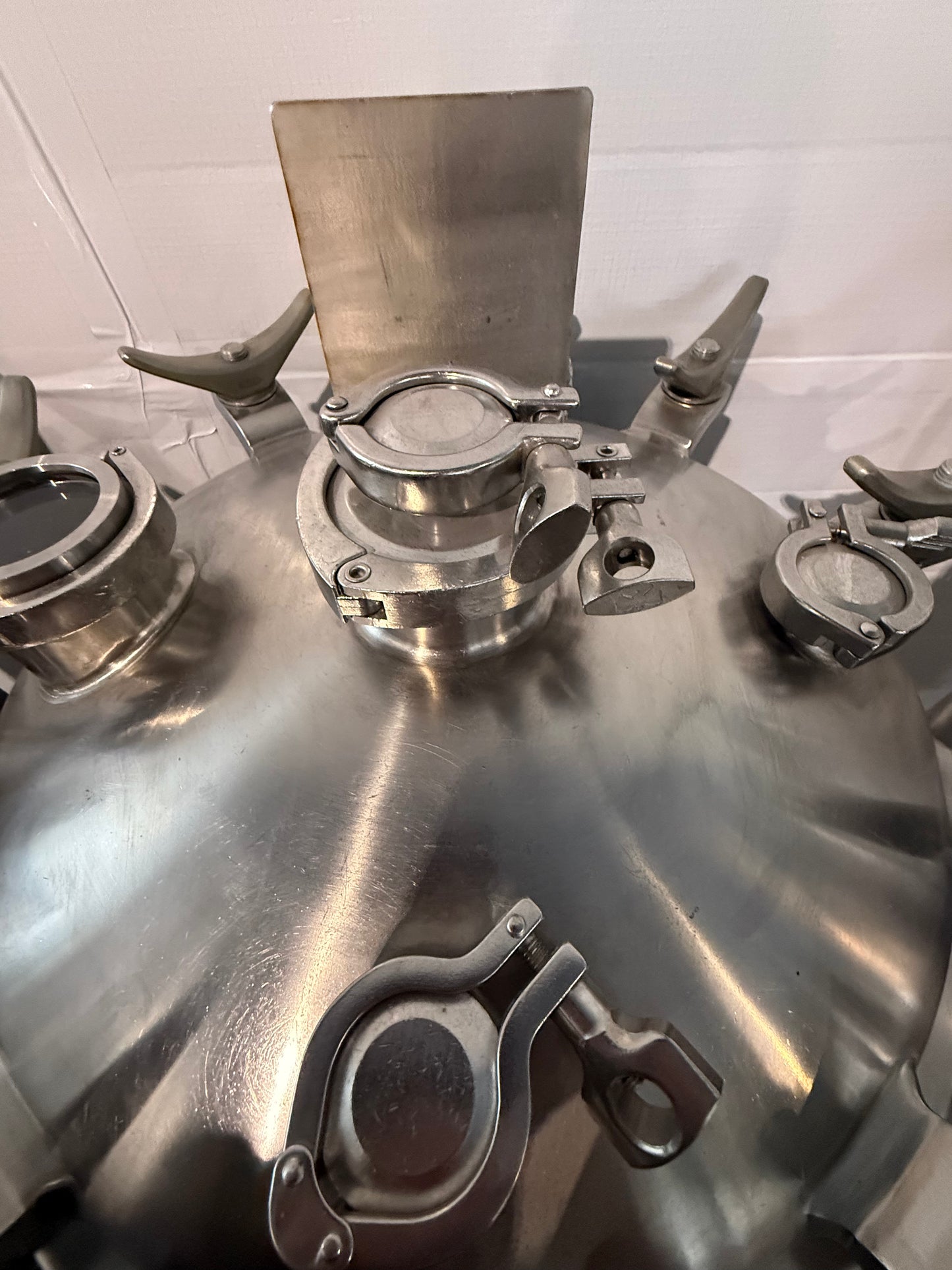 Pre-Owned 100 Liter Pressure Tank - Precision Stainless, 316L SS, Working Pressure 60 PSIG @ 212 Deg