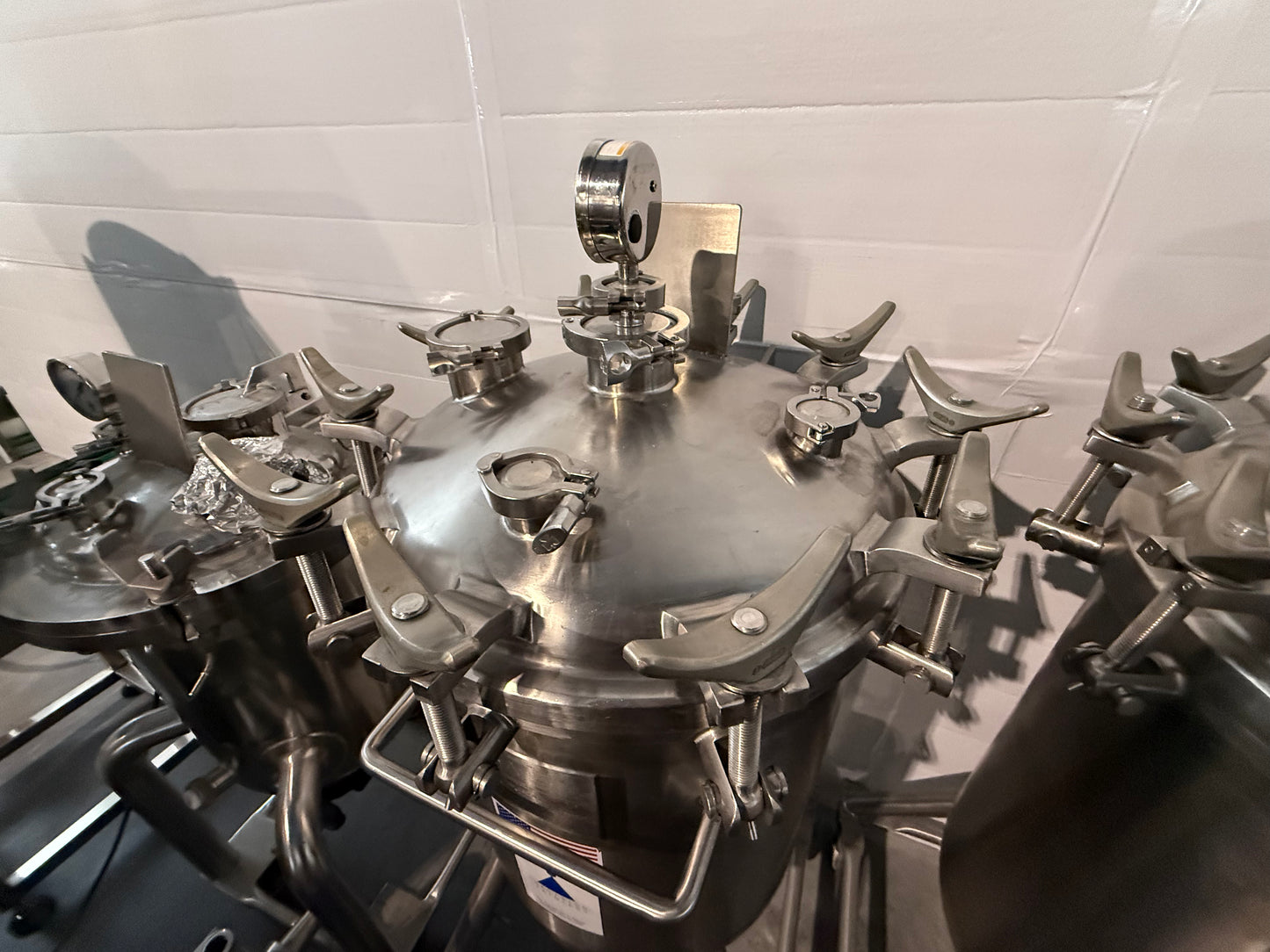 Pre-Owned 100 Liter Pressure Tank - Precision Stainless 316SS, Working Pressure 60 PSIG @ 212Deg