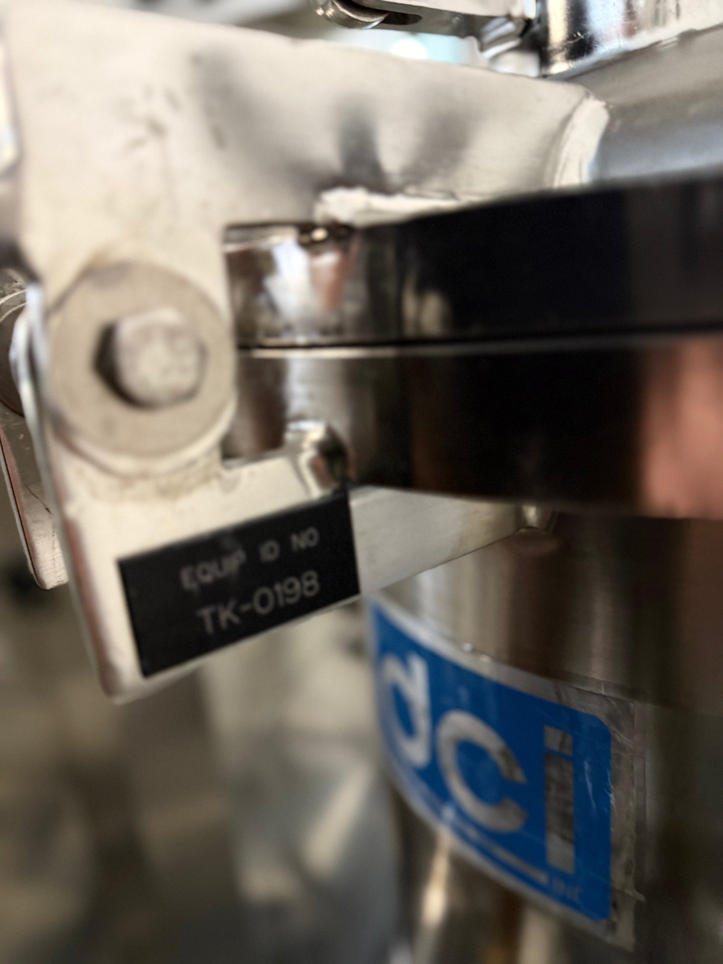 Approx 50-Liter Pressure Tank, DCI, 4 legs, with casters