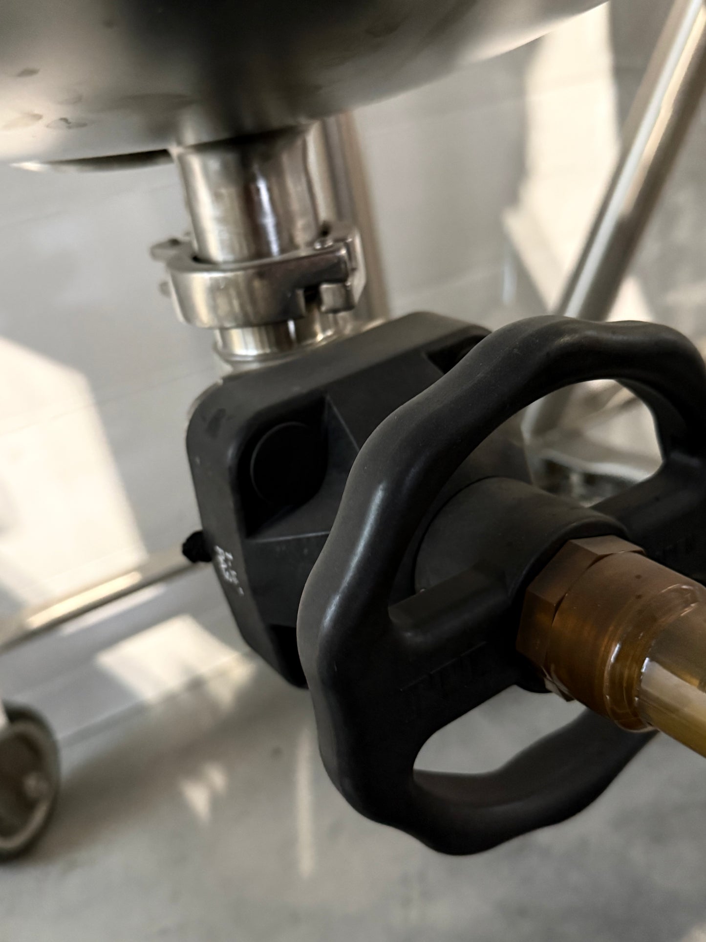 Approx 50-Liter Pressure Tank, DCI, 4 legs, with casters