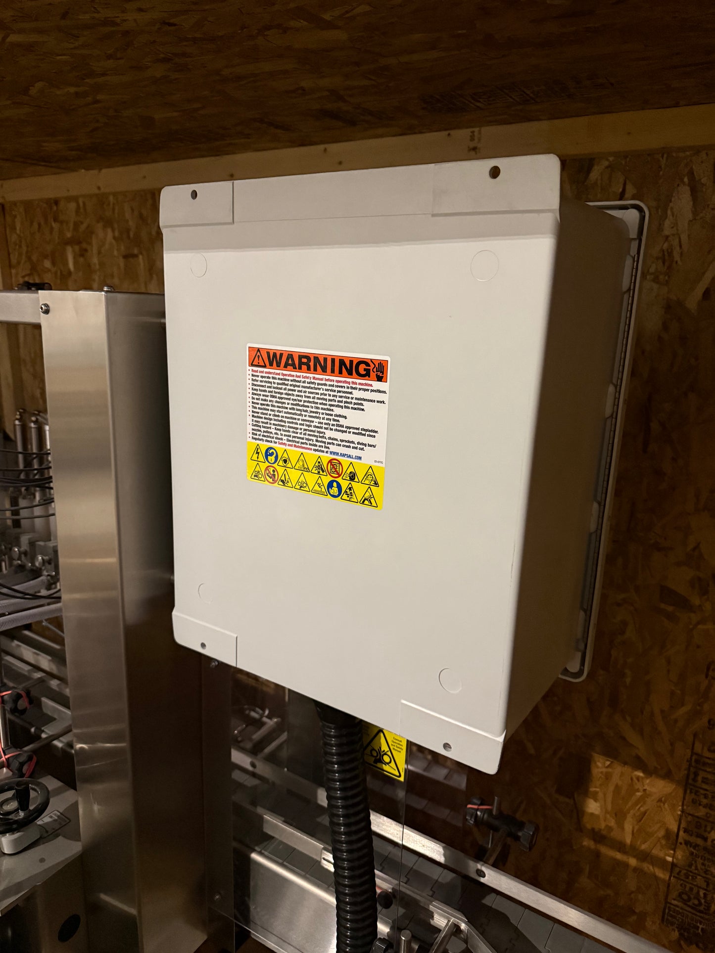 Kaps-All NEW Model V-8-E- Piston filler with 8'6" conveyor - 10 Pistons / Tip Nozzles, Class 1 / Div 1