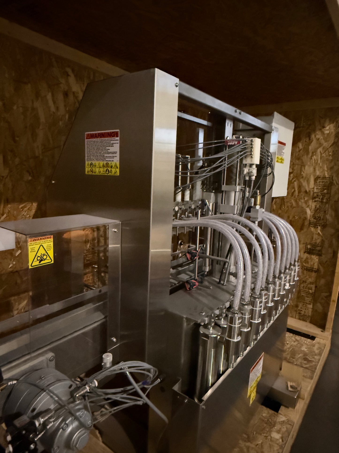 Kaps-All NEW Model V-8-E- Piston filler with 8'6" conveyor - 10 Pistons / Tip Nozzles, Class 1 / Div 1