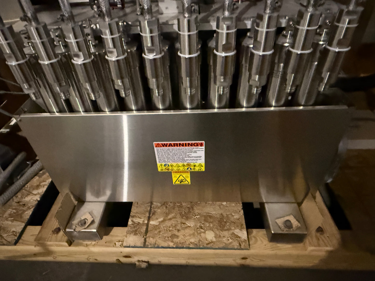 Kaps-All NEW Model V-8-E- Piston filler with 8'6" conveyor - 10 Pistons / Tip Nozzles, Class 1 / Div 1