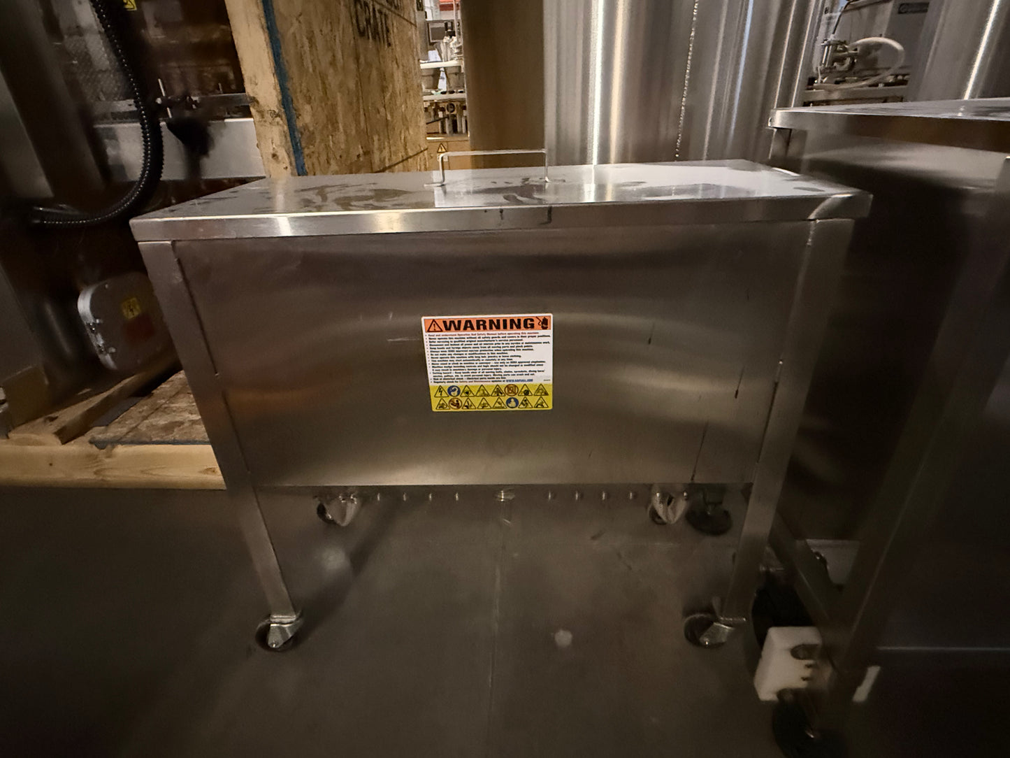 Kaps-All NEW Model V-8-E- Piston filler with 8'6" conveyor - 10 Pistons / Tip Nozzles, Class 1 / Div 1