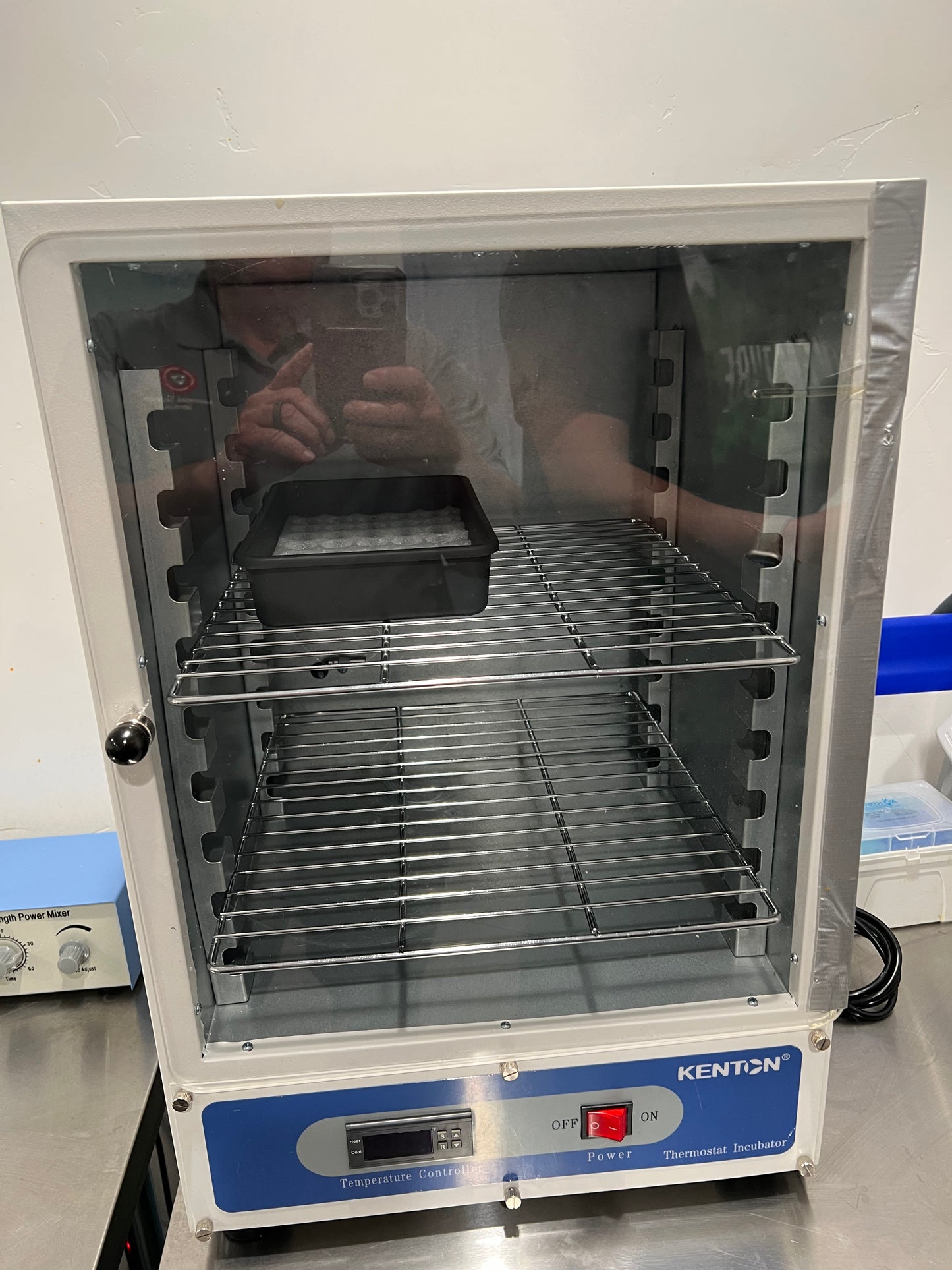 Incubator - Lab - Kenton - Serial #91210023 - Thermostat Inc