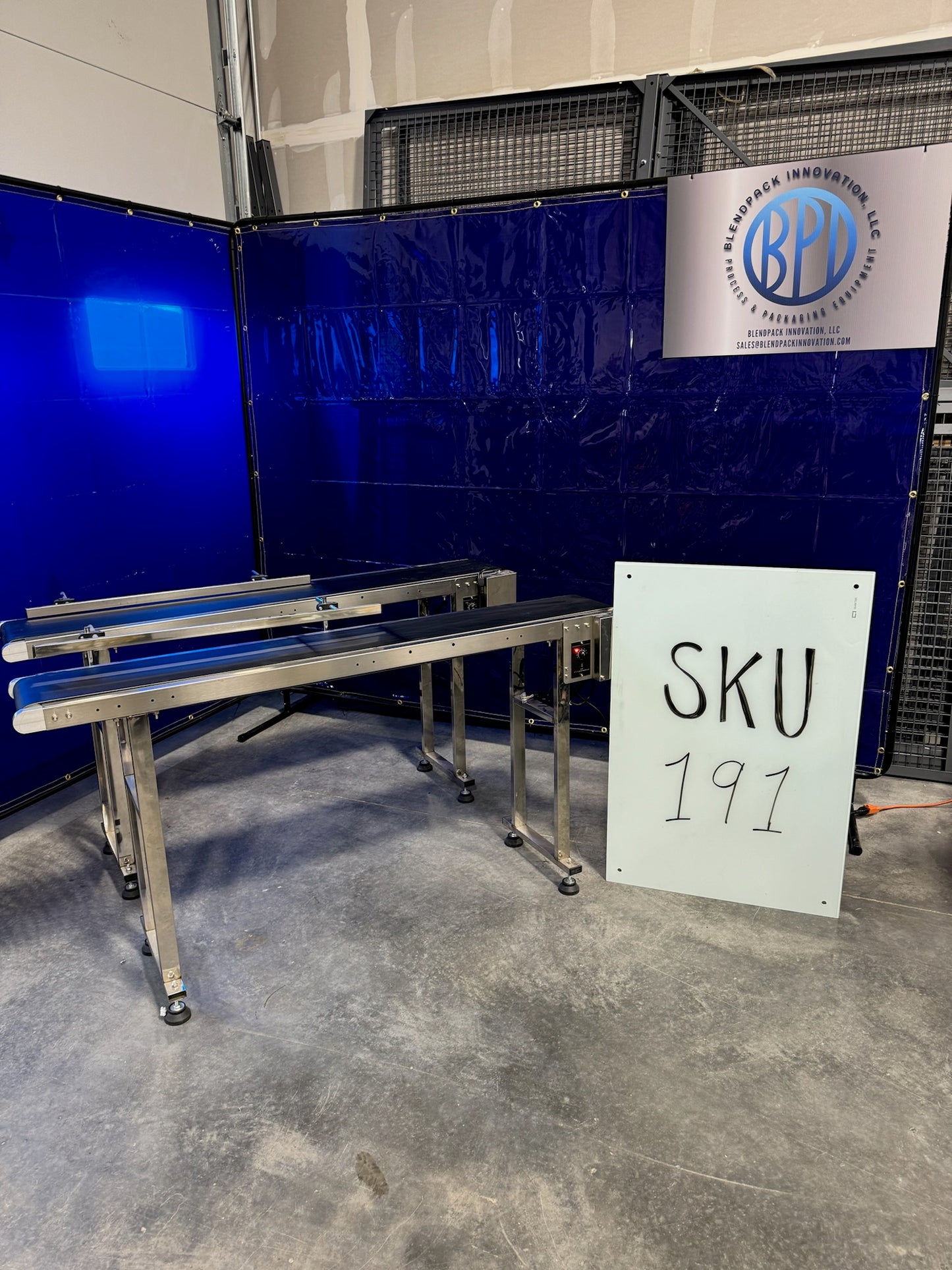 Conveyors - (2) Belt Conveyors with Controls, Forward and Reverse - Price is Per Each