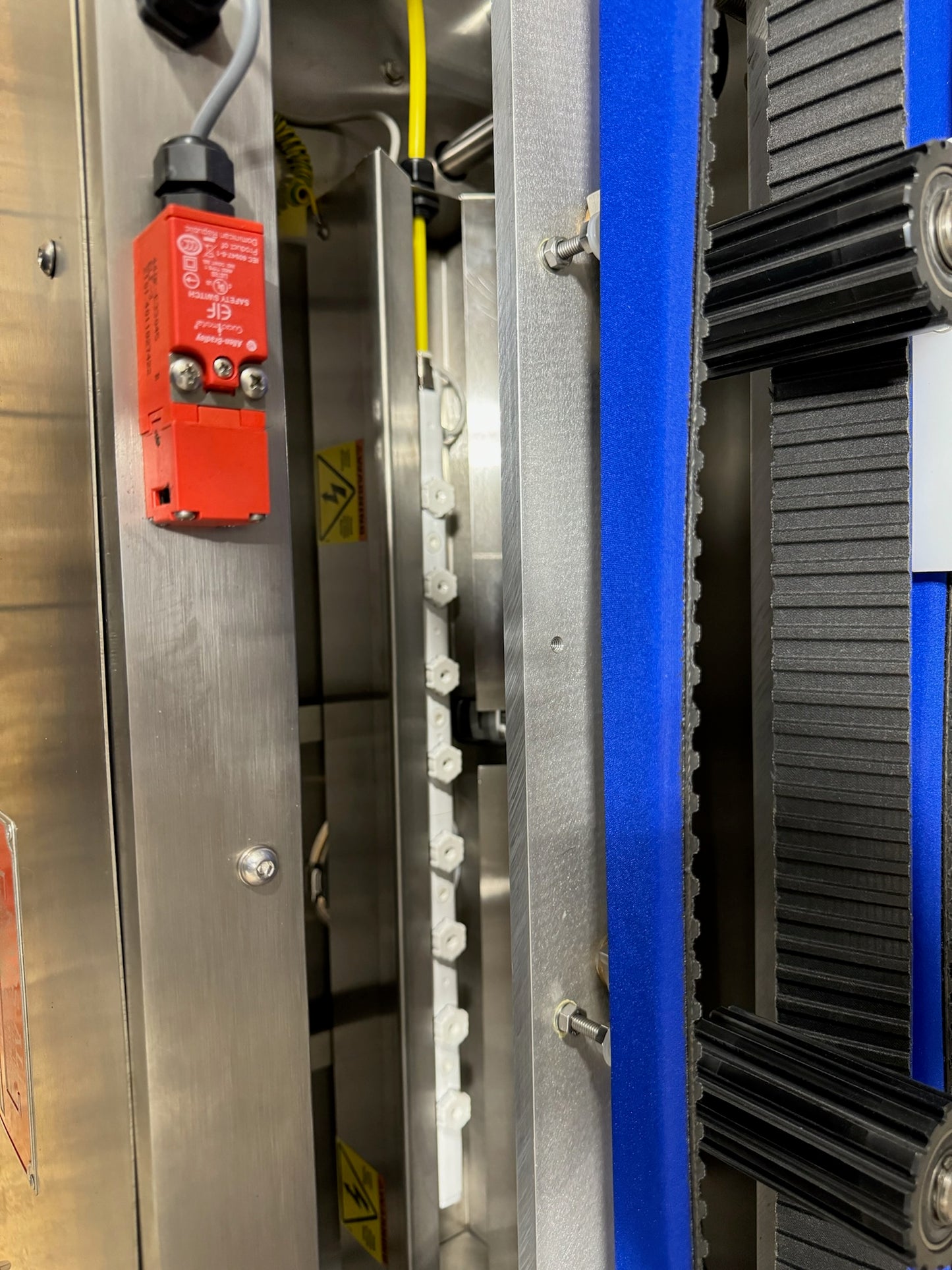 KapsAll - Unscrambler - UNUSED - Model Number AU-6C-E, Serial Number 10088