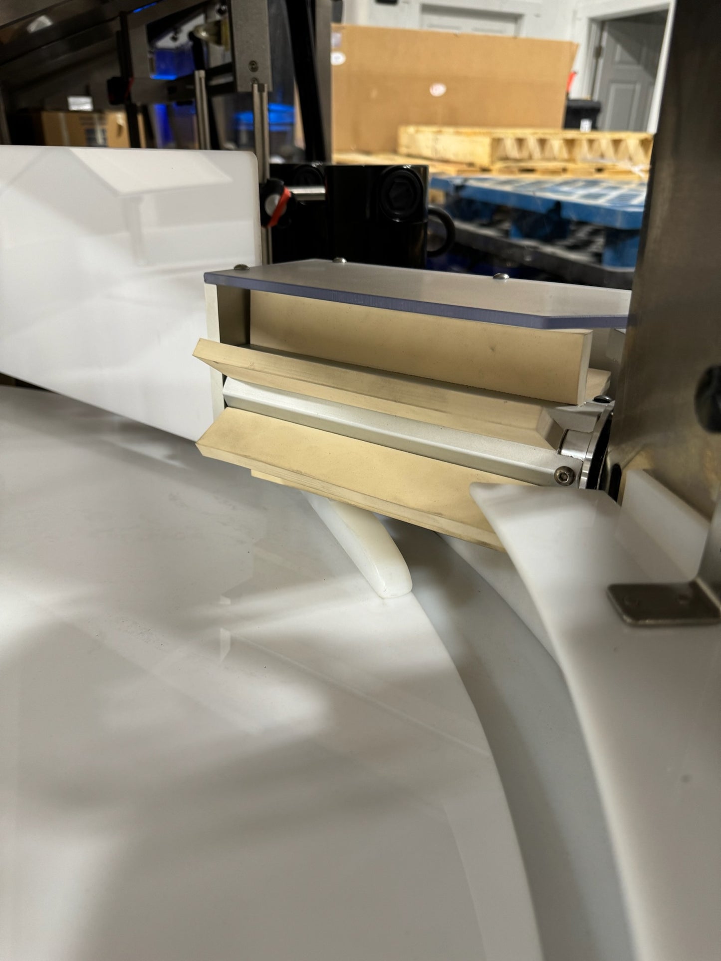 KapsAll - Unscrambler - UNUSED - Model Number AU-6C-E, Serial Number 10088