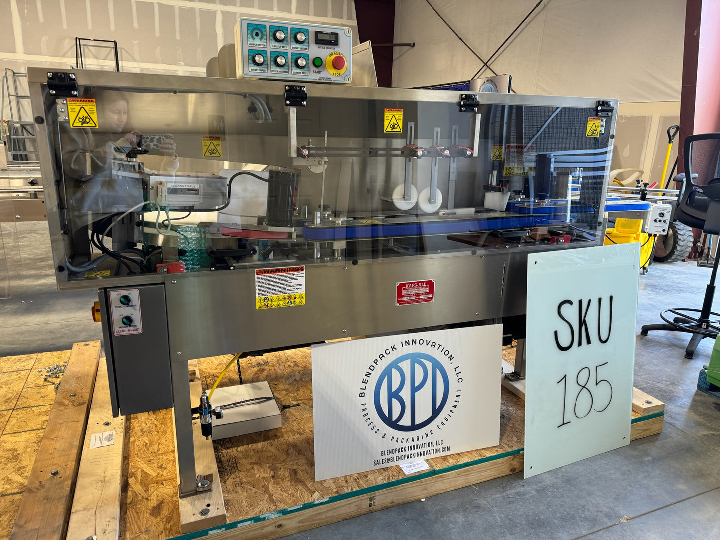 Kaps-All Model AU-3 Bottle Unscrambler / Cleaner, NEW 30" prefeed elevator and 20 cubic ft hopper