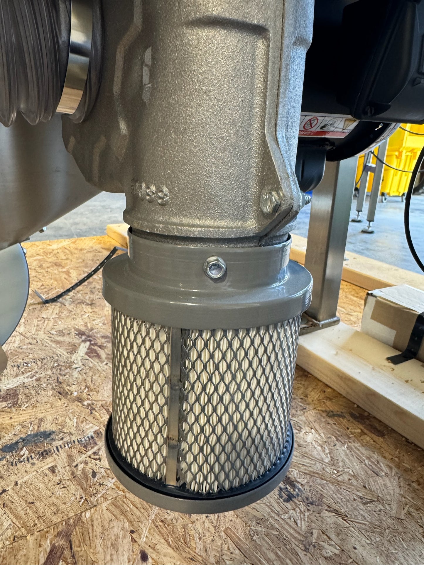 Kaps-All Model AU-3 Bottle Unscrambler / Cleaner, NEW 30" prefeed elevator and 20 cubic ft hopper