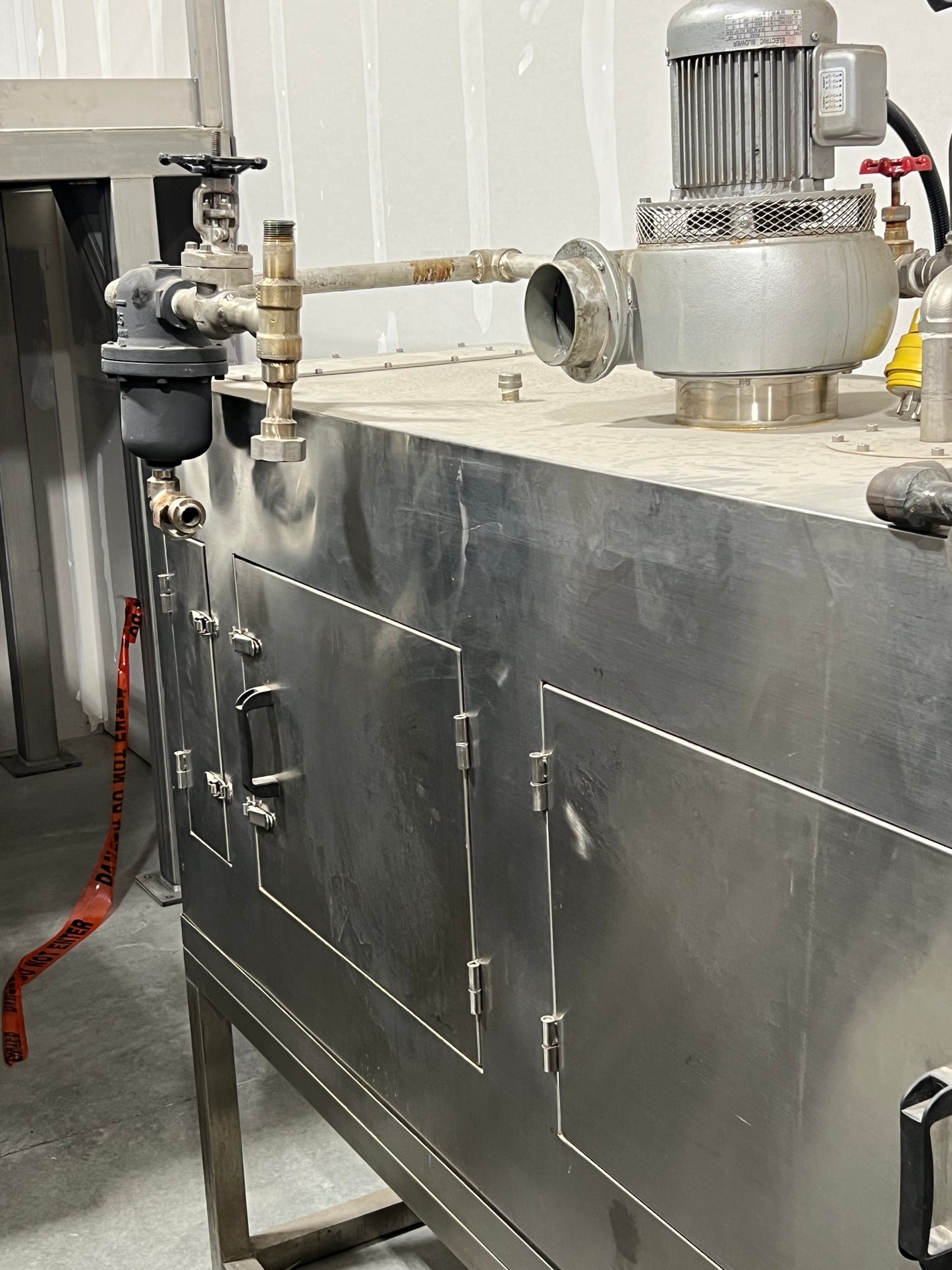 Tripack ST-1 Steam Tunnel, 240/480V, 3 Phase, 30/20 Amp, 6.5' Tunnel