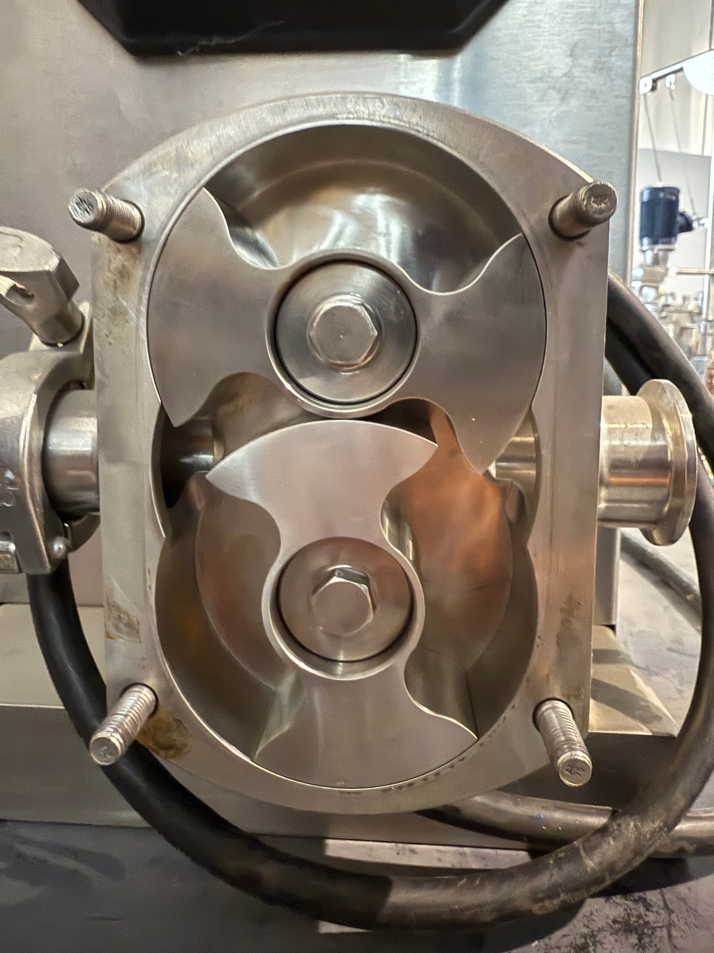 Pre-Owned Unibloc PD Pump Model Labtop 400-450, TC Ports, On Casters with Plug, VFD